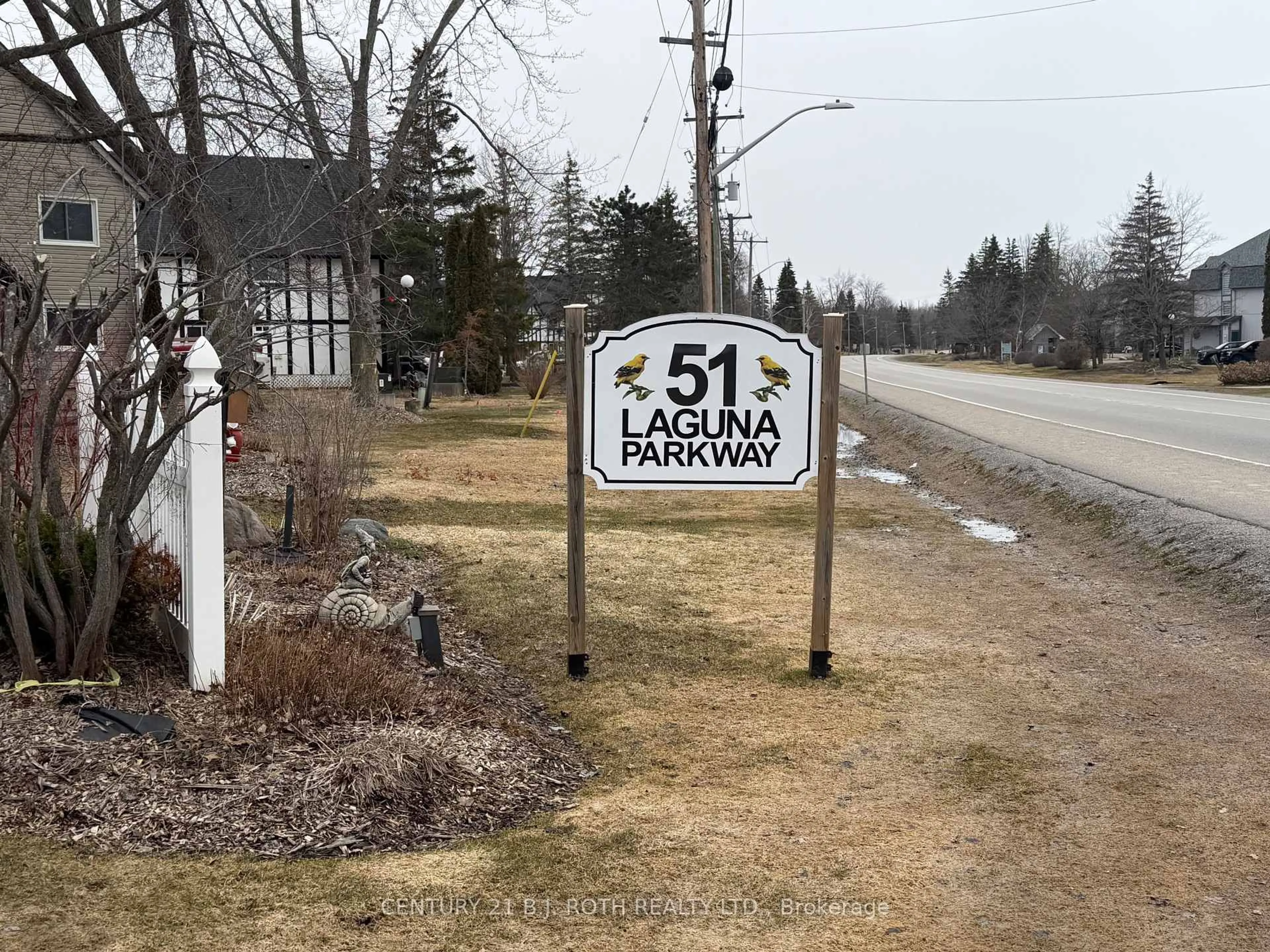 Parking for 51 Laguna Pkwy #16, Ramara Ontario L0K 1B0