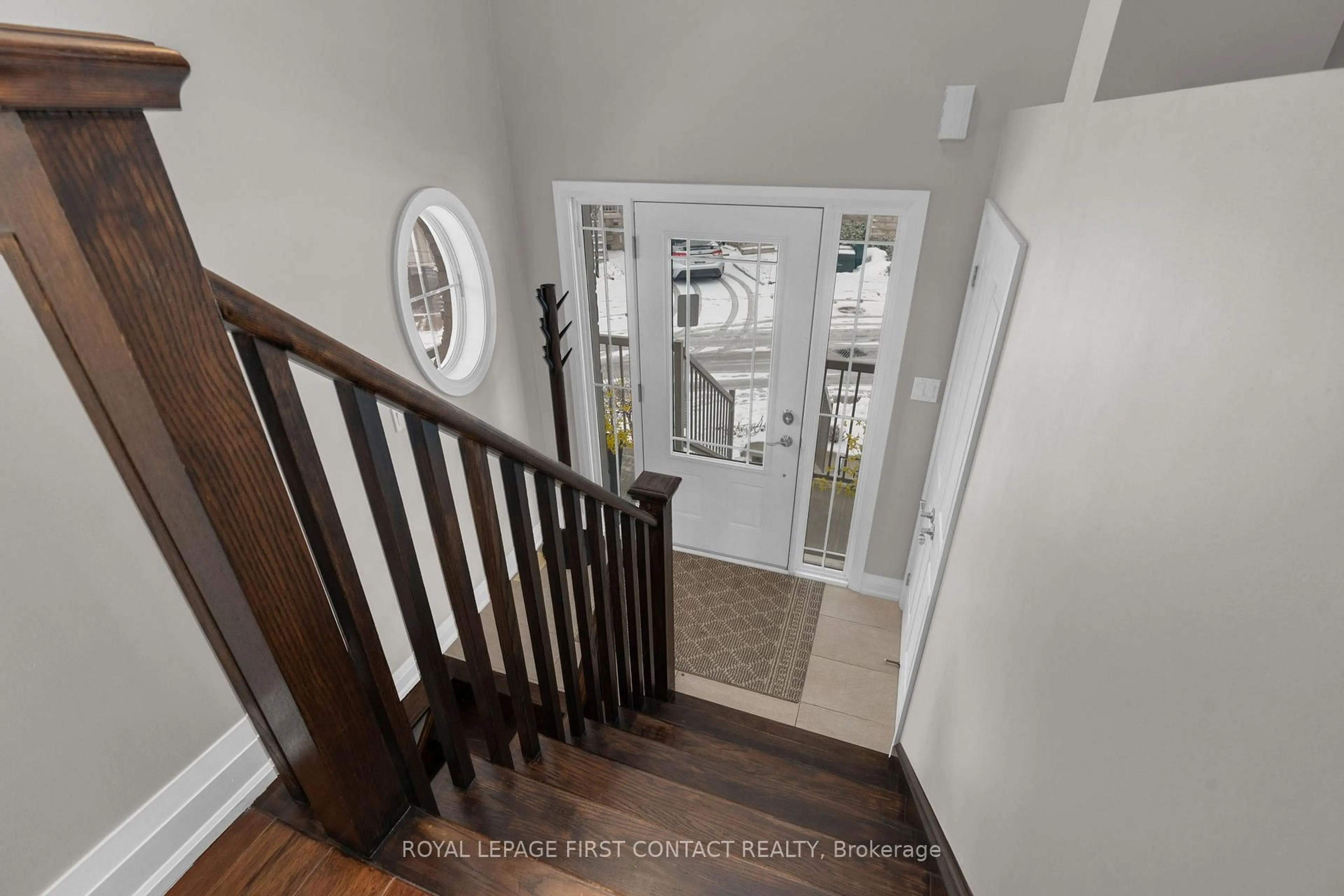 Unknown for 376 Blake St #21, Barrie Ontario L4M 1J6