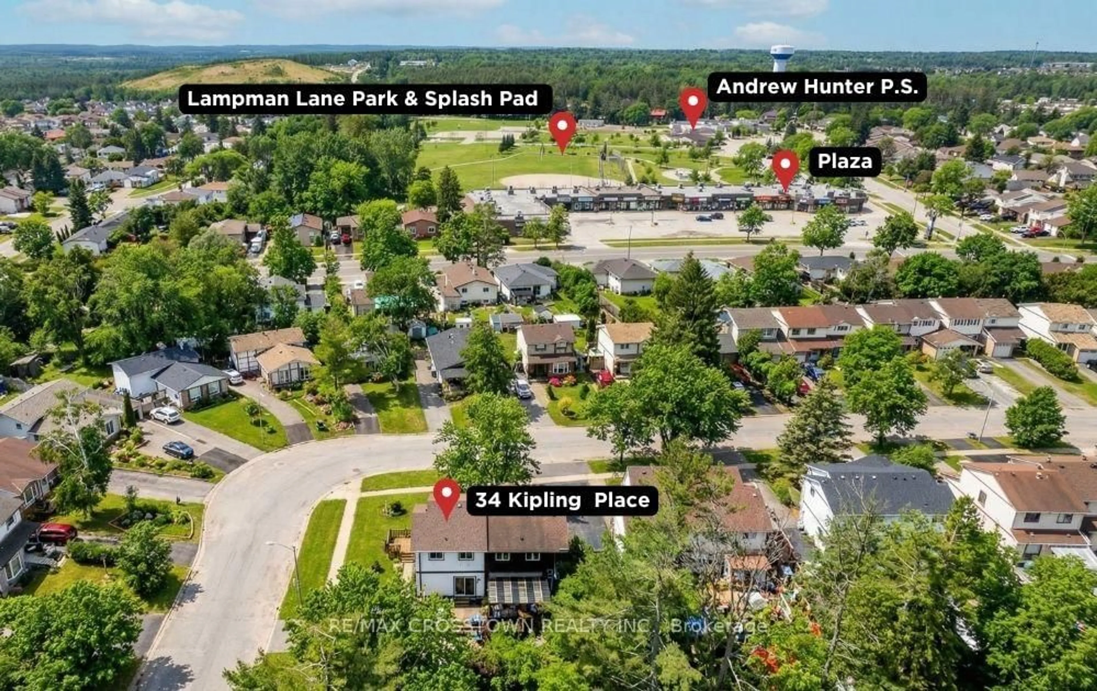 A pic from outside/outdoor area/front of a property/back of a property/a pic from drone, unknown for 34 Kipling Pl, Barrie Ontario L4N 4W1