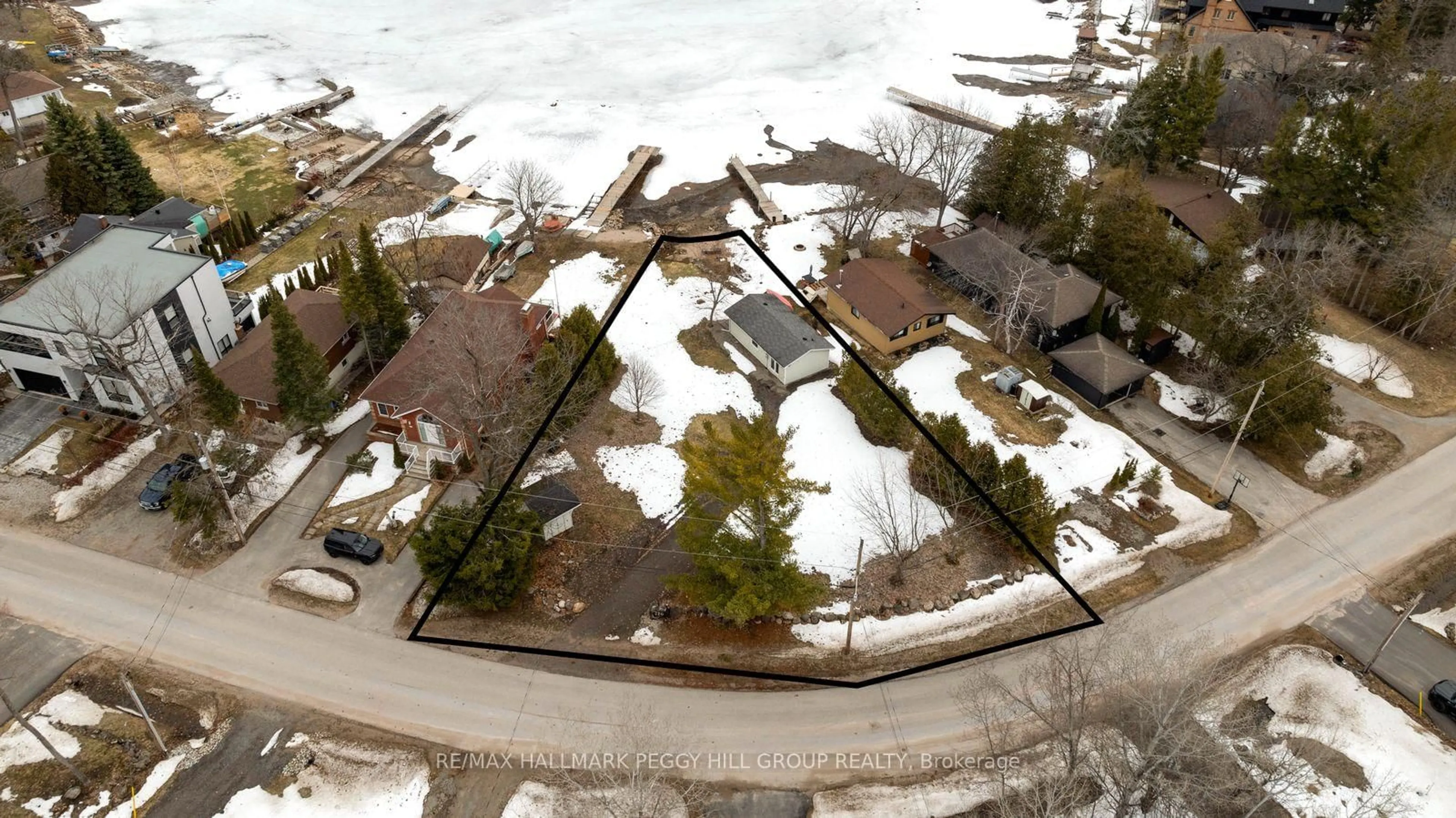 Unknown for 220 Robins Point Rd, Tay Ontario L0K 2A0