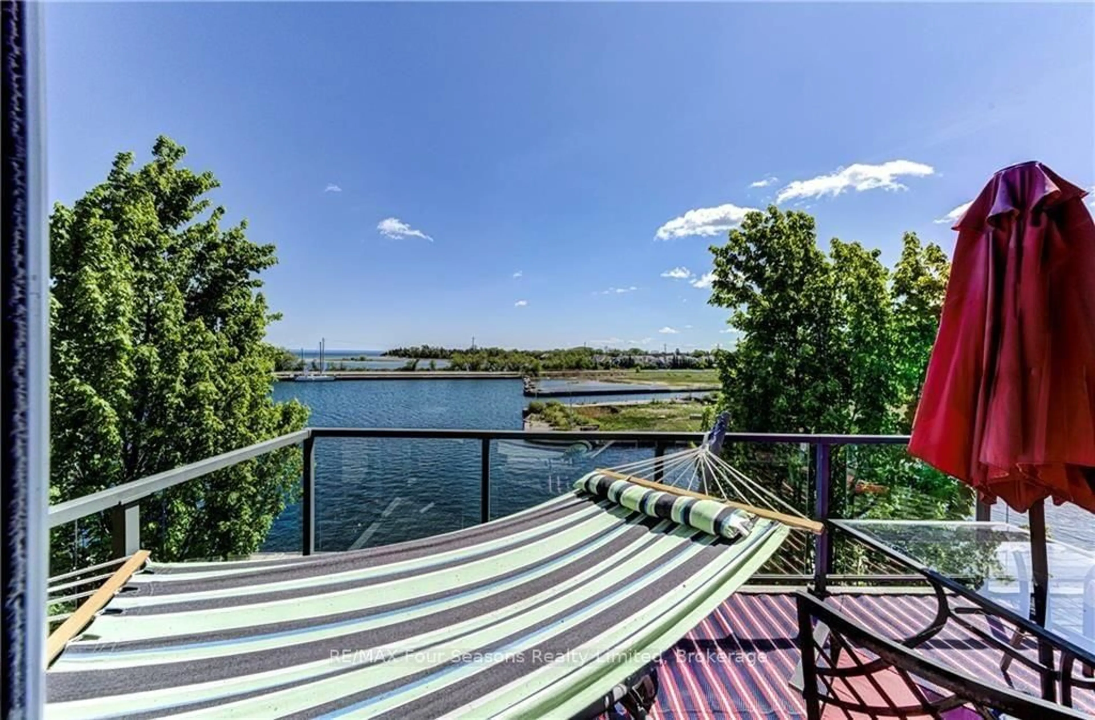 Patio, water/lake/river/ocean view for 1 Shipyard Lane #309, Collingwood Ontario L9Y 0W2