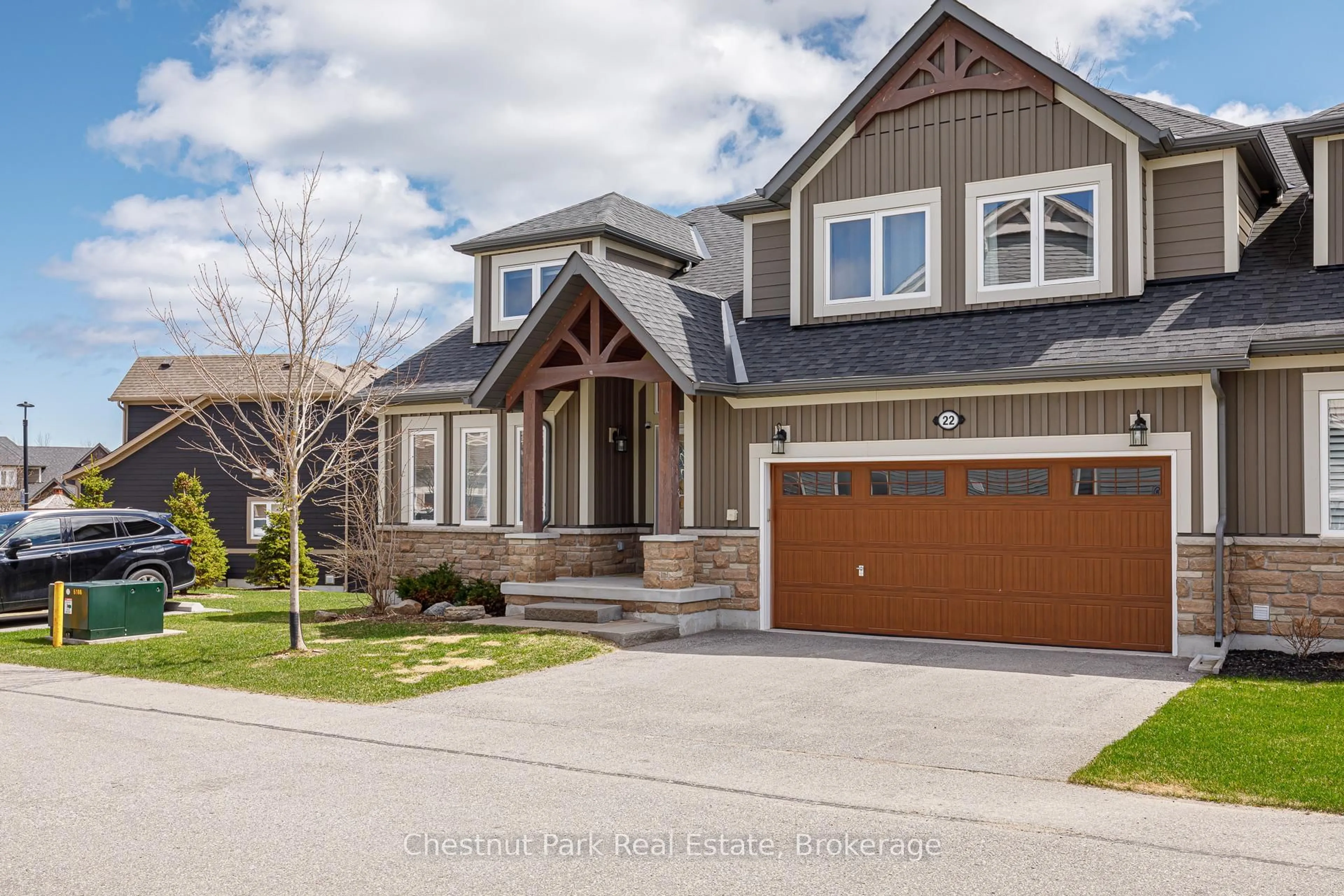 Home with brick exterior material, street for 22 Kennedy Ave, Collingwood Ontario L9Y 0Z5