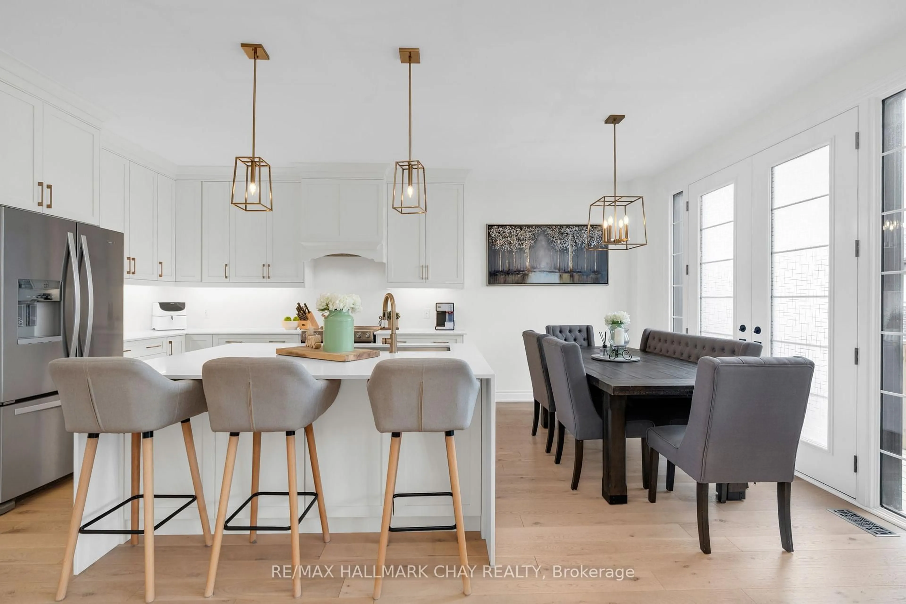 Open concept kitchen, unknown for 4 Periwinkle Rd, Springwater Ontario L9X 2E2