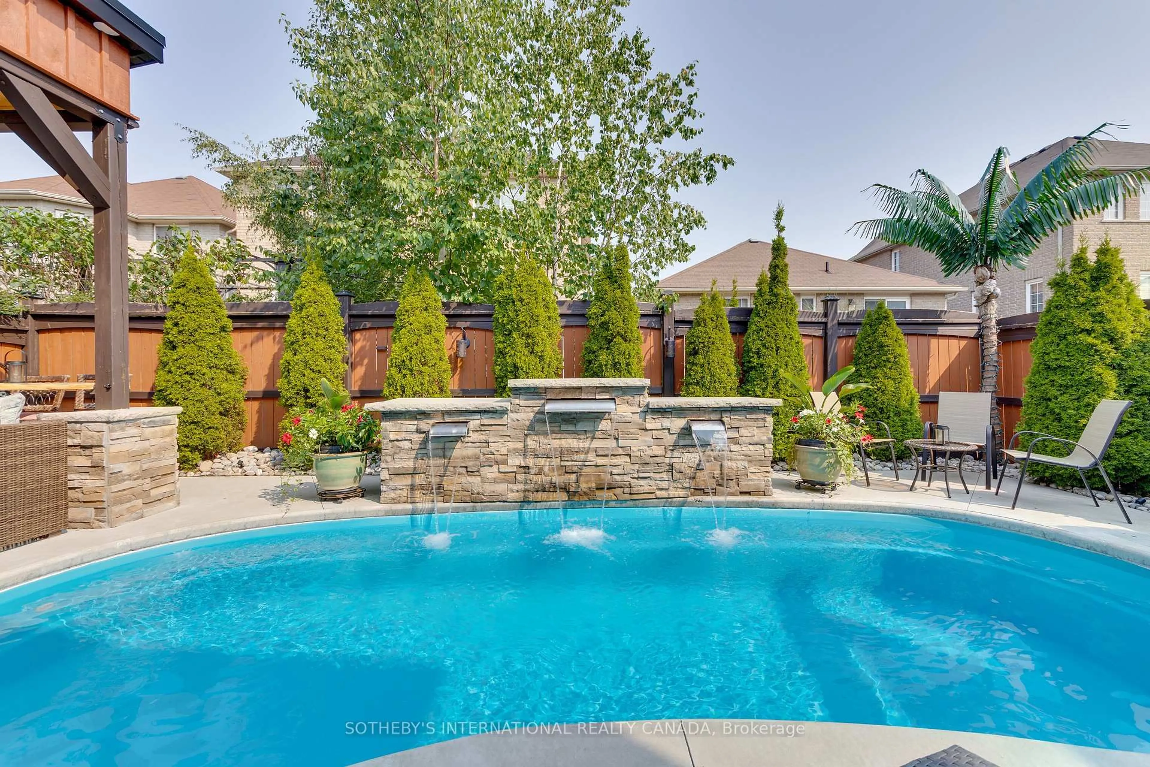 Pool for 12 Parisian Cres, Barrie Ontario L4N 0Y9