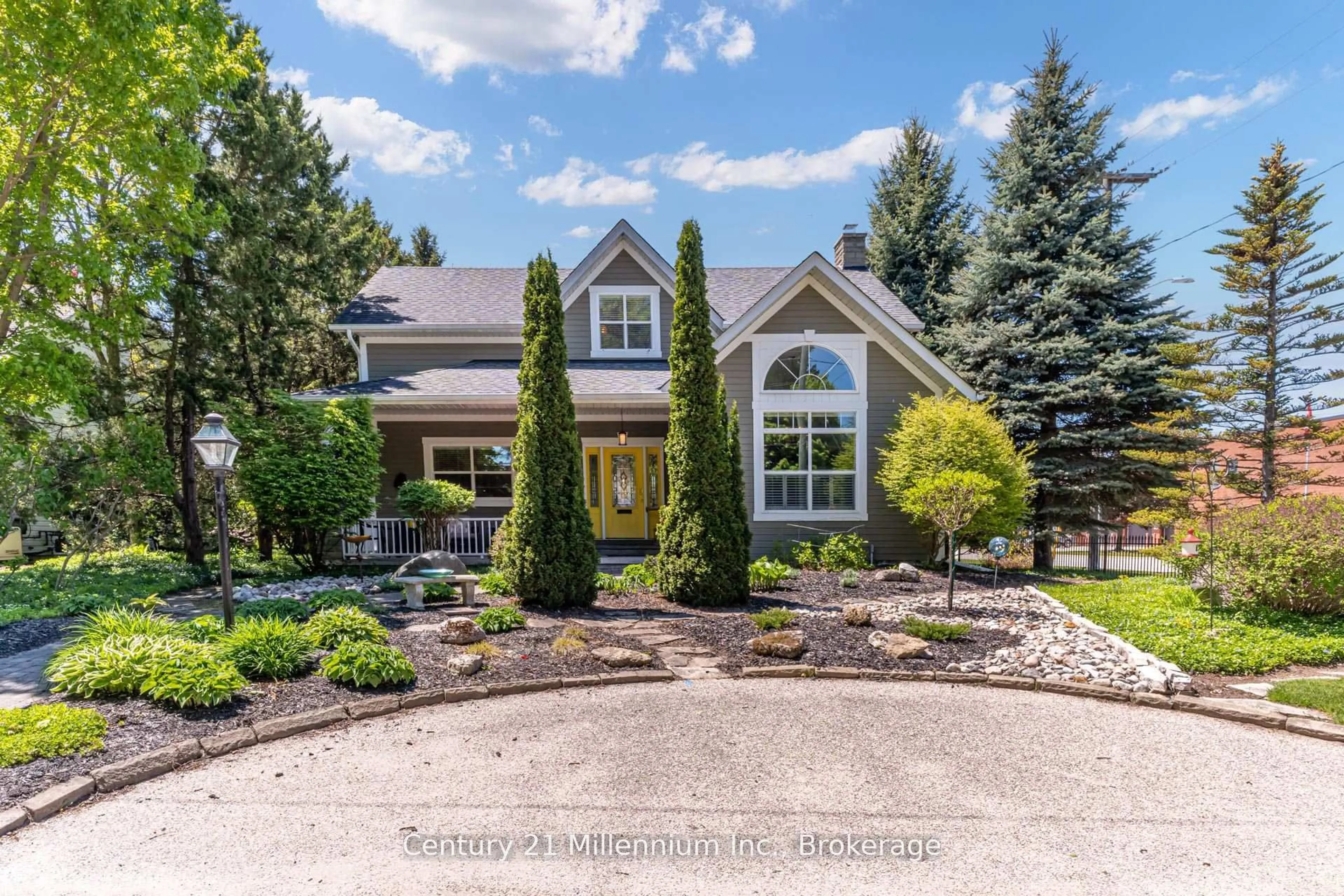 Unknown for 210 Minnesota St, Collingwood Ontario L9Y 3S5