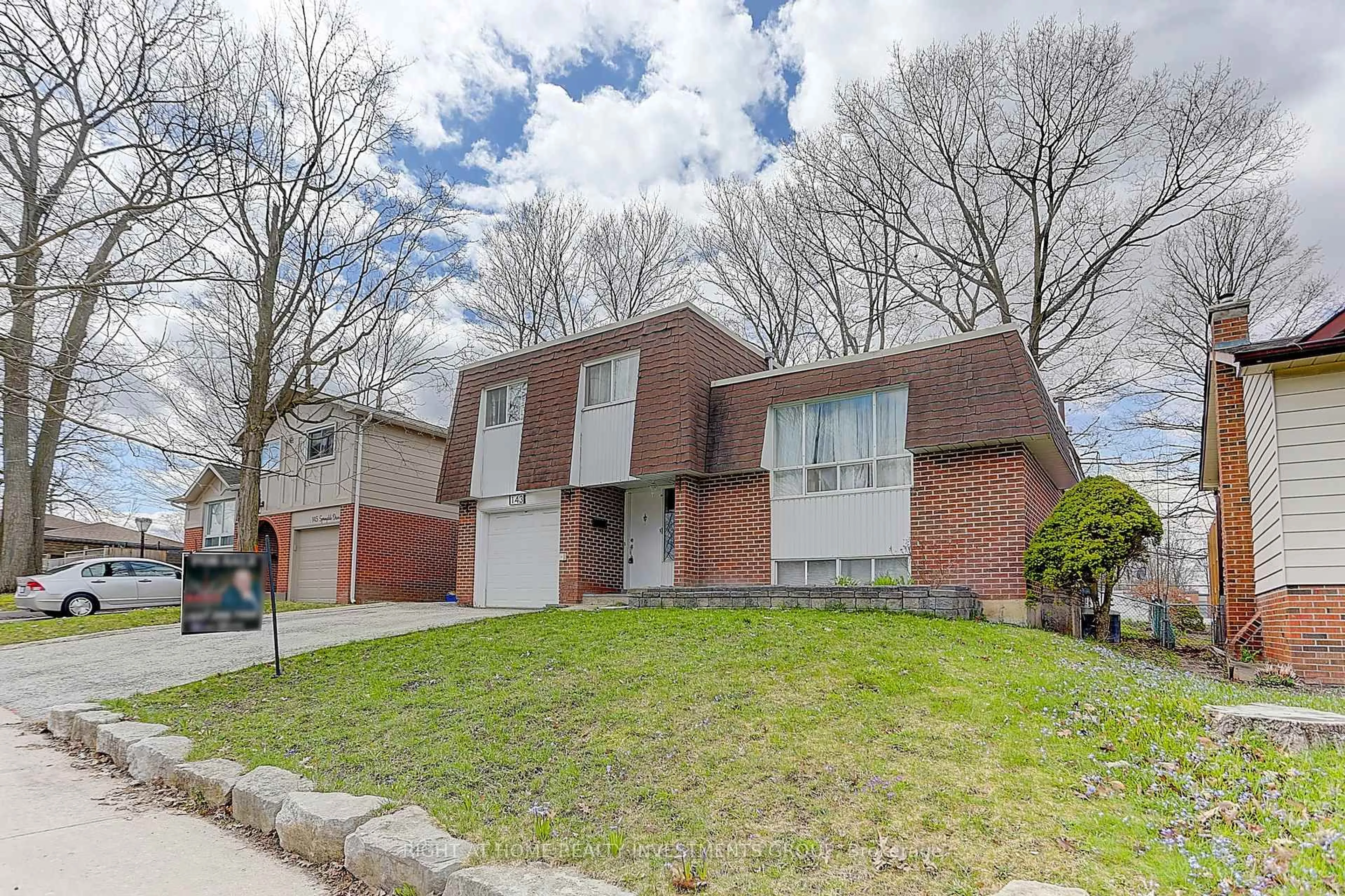 Home with brick exterior material, street for 143 Springdale Dr, Barrie Ontario L4M 4Y1