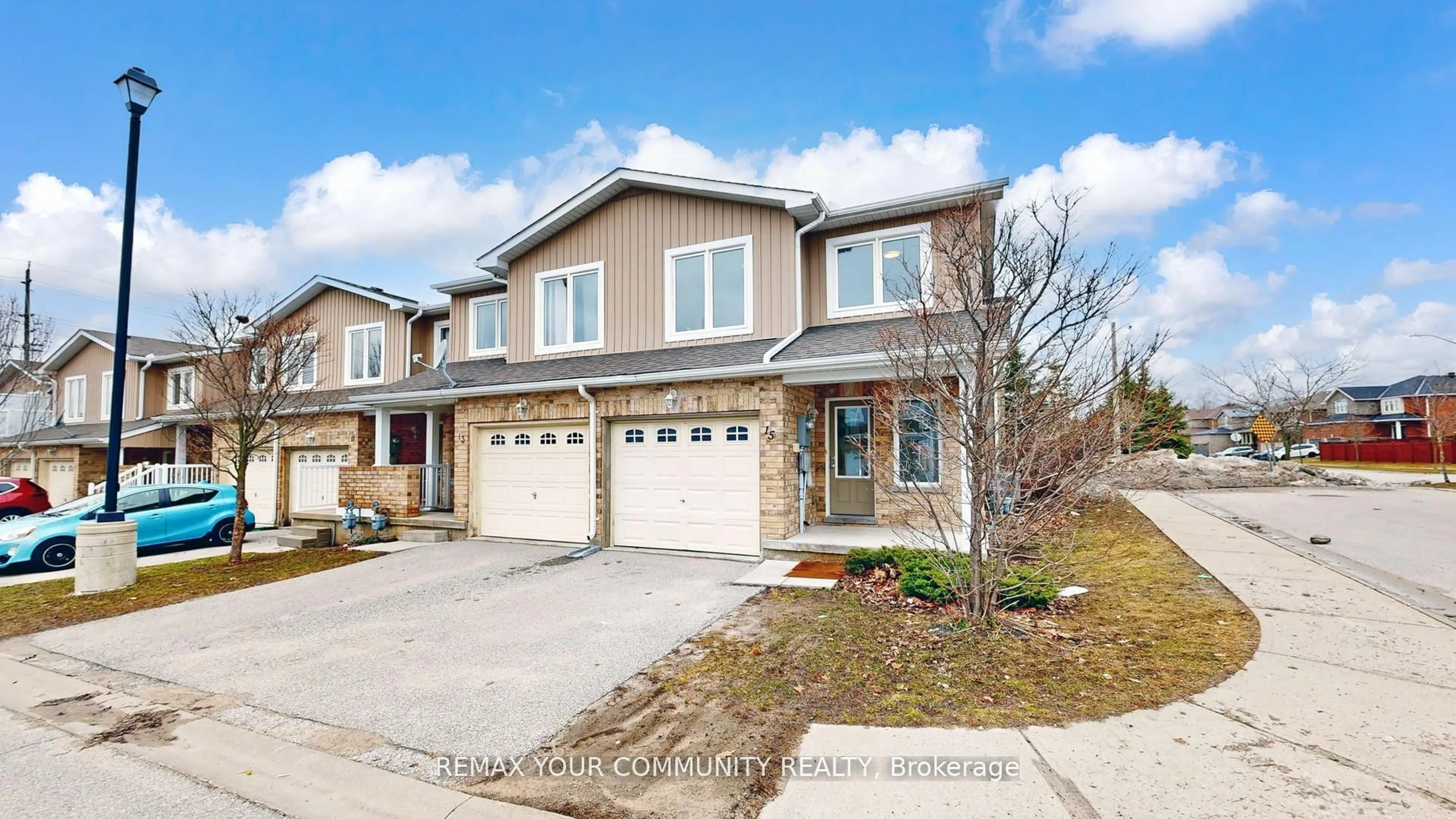 Home with brick exterior material, street for 75 Prince William Way #15, Barrie Ontario L4M 7P5