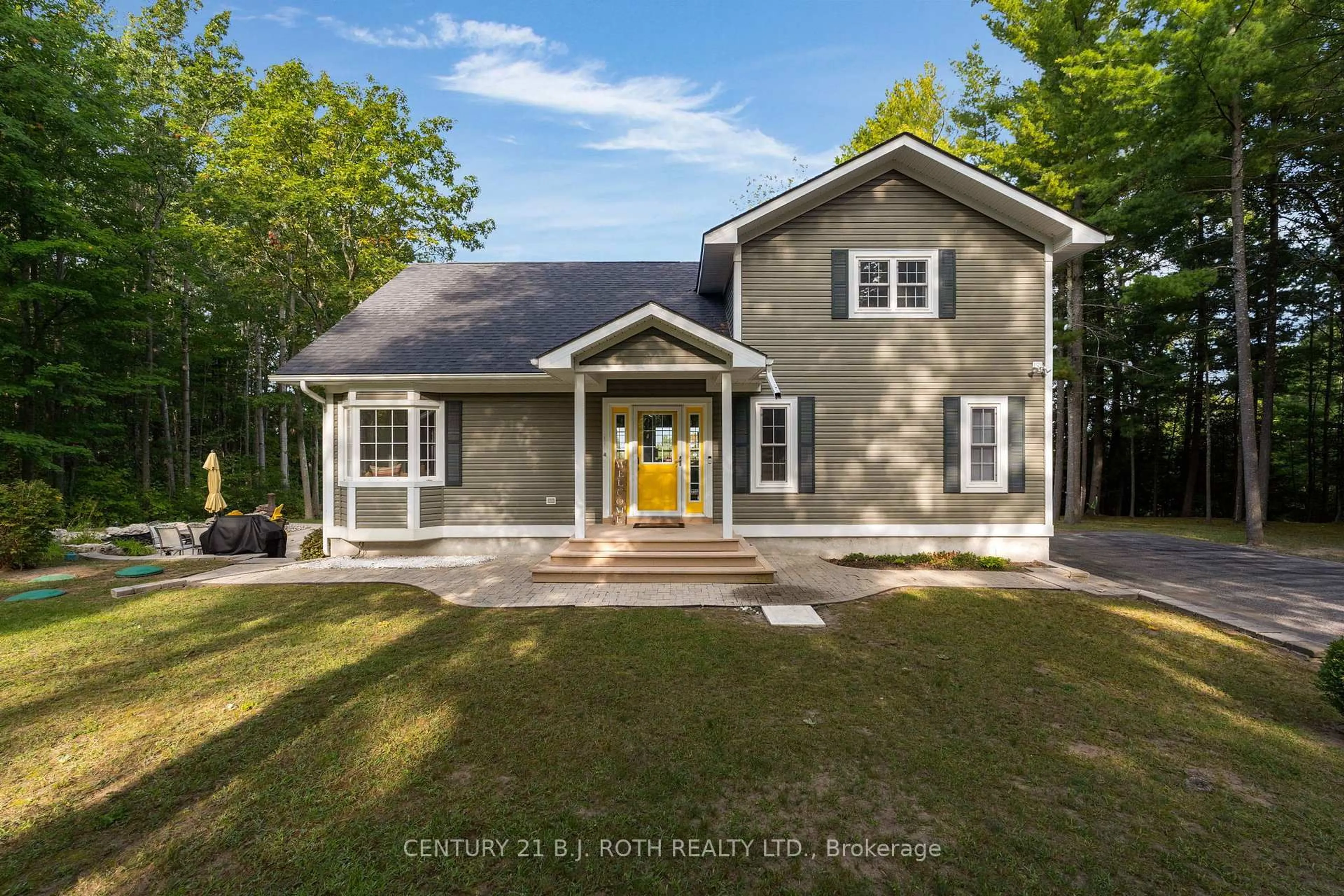 Unknown for 2710 Portage Tr, Springwater Ontario L9X 0J3