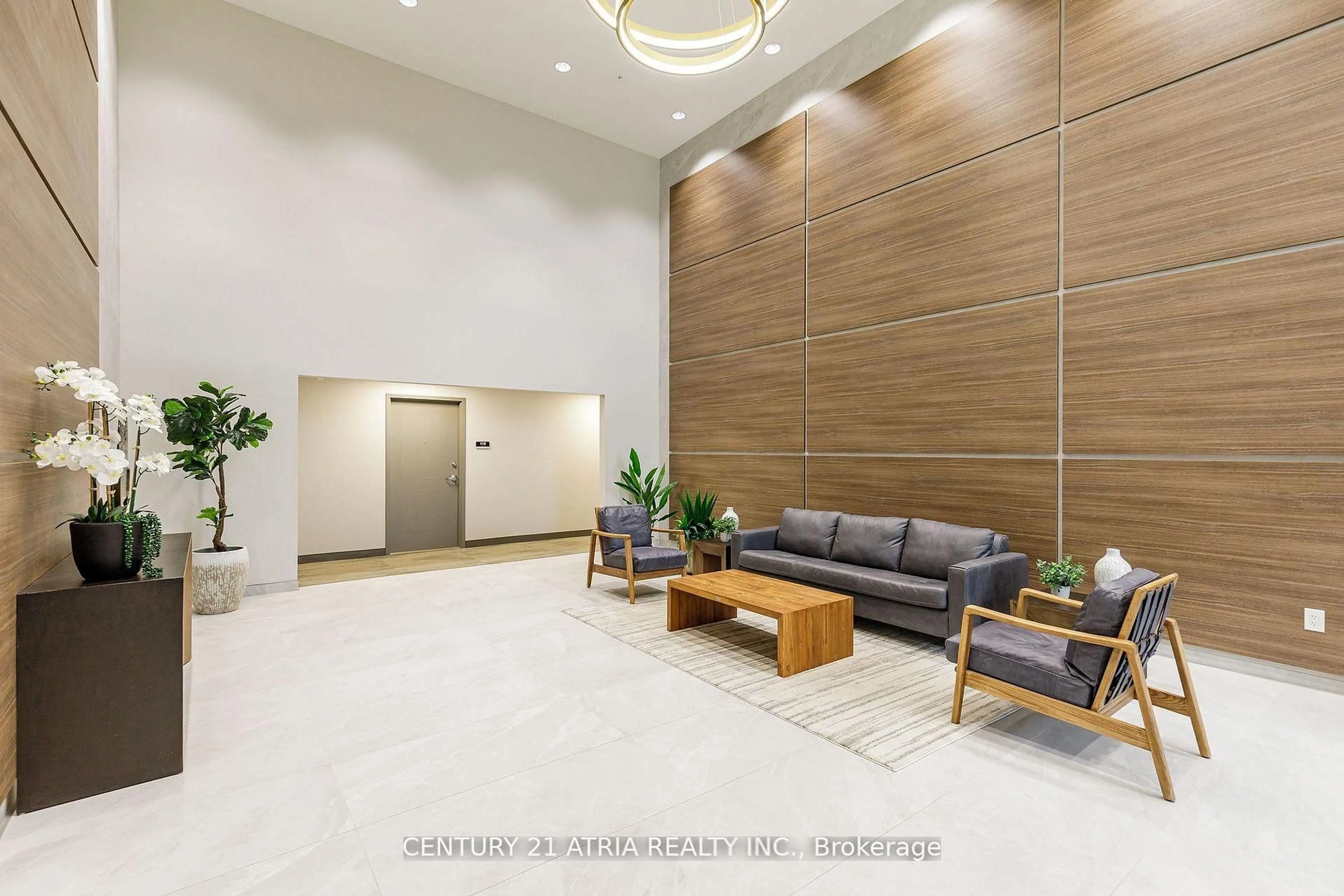 Lobby for 4 Kimberly Lane #124, Collingwood Ontario L9Y 5T6