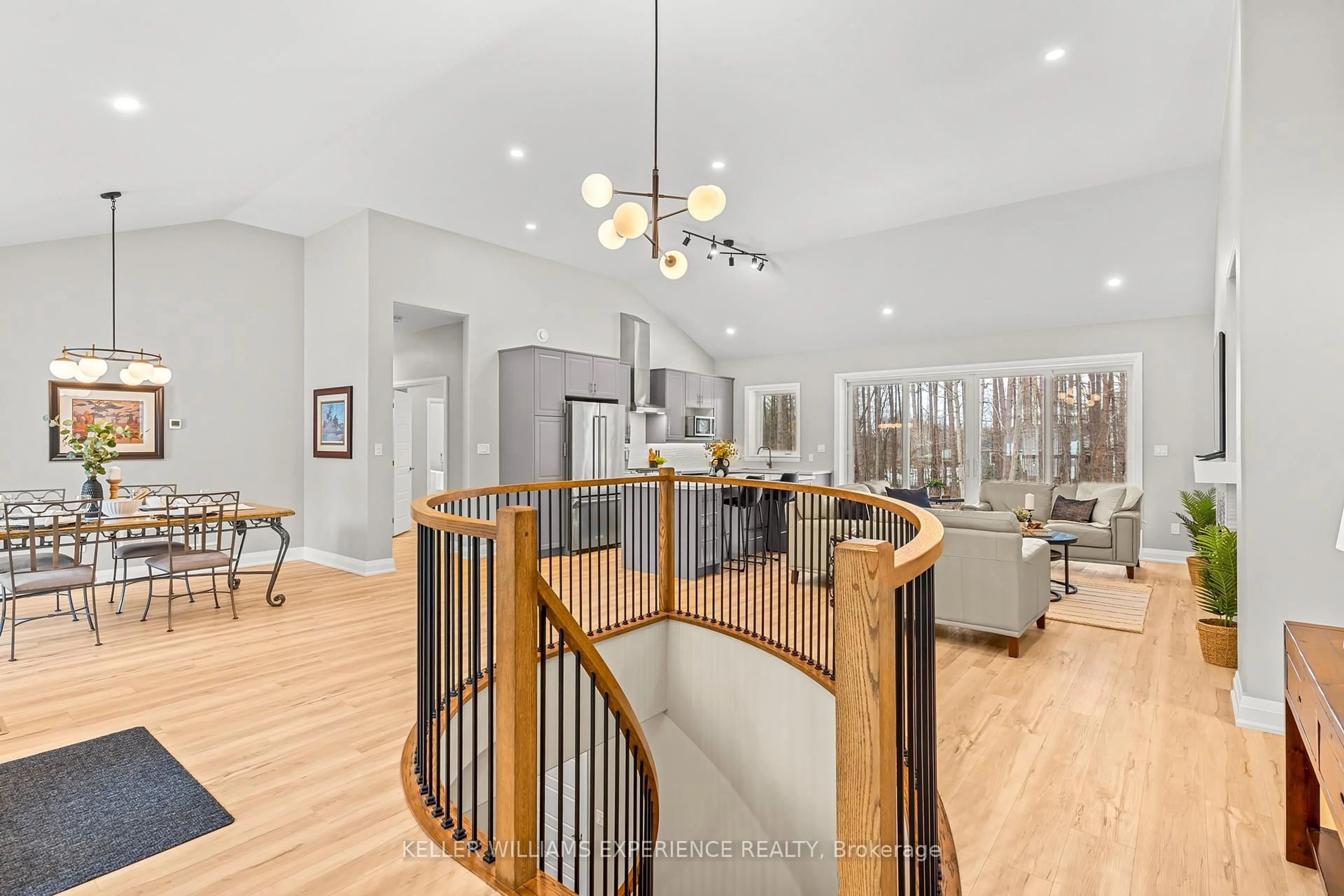 Unknown for 34 Windermere Circ, Tay Ontario L4R 0C3