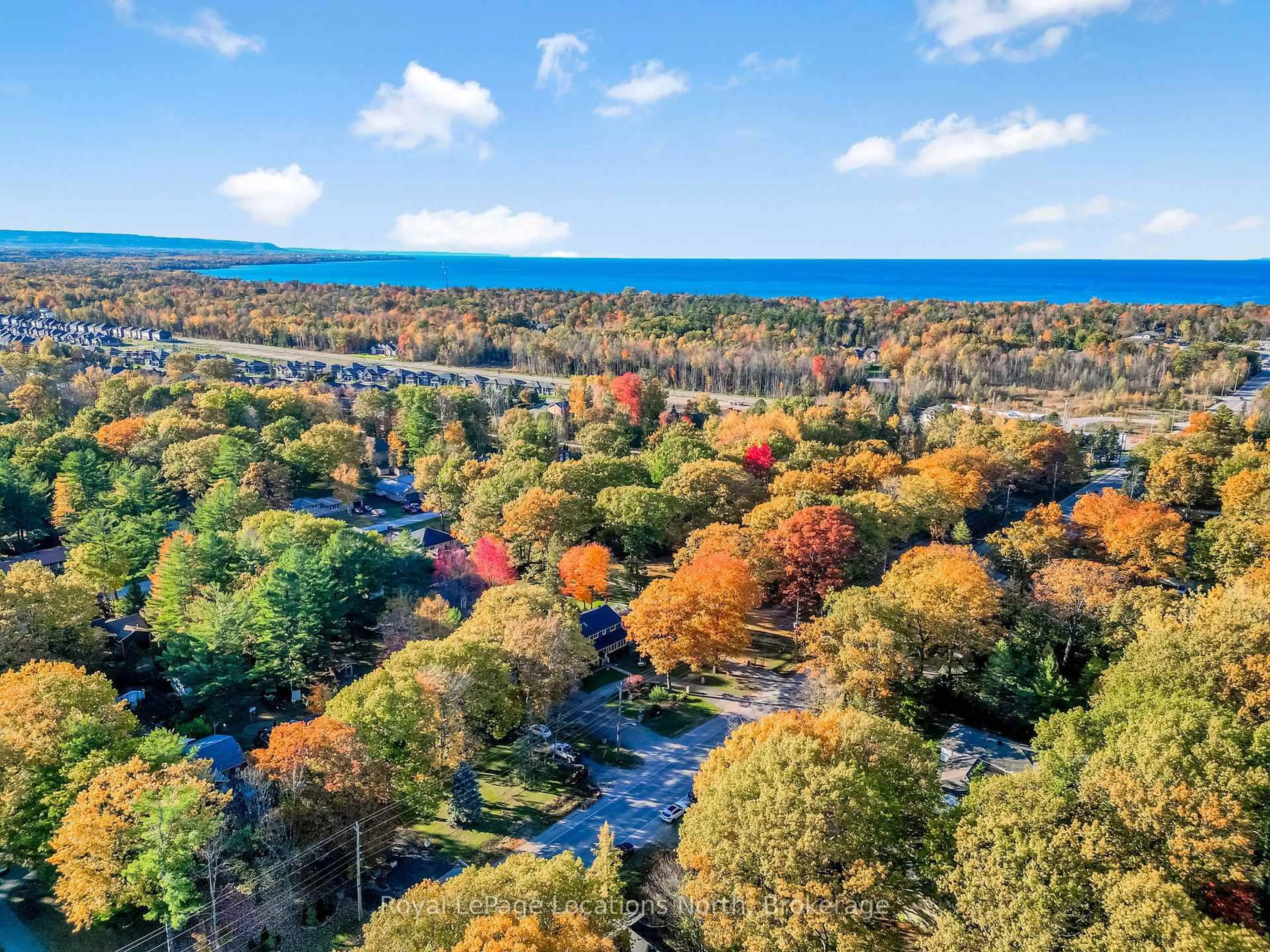 A pic from outside/outdoor area/front of a property/back of a property/a pic from drone, water/lake/river/ocean view for 266 45th St, Wasaga Beach Ontario L9Z 1R3