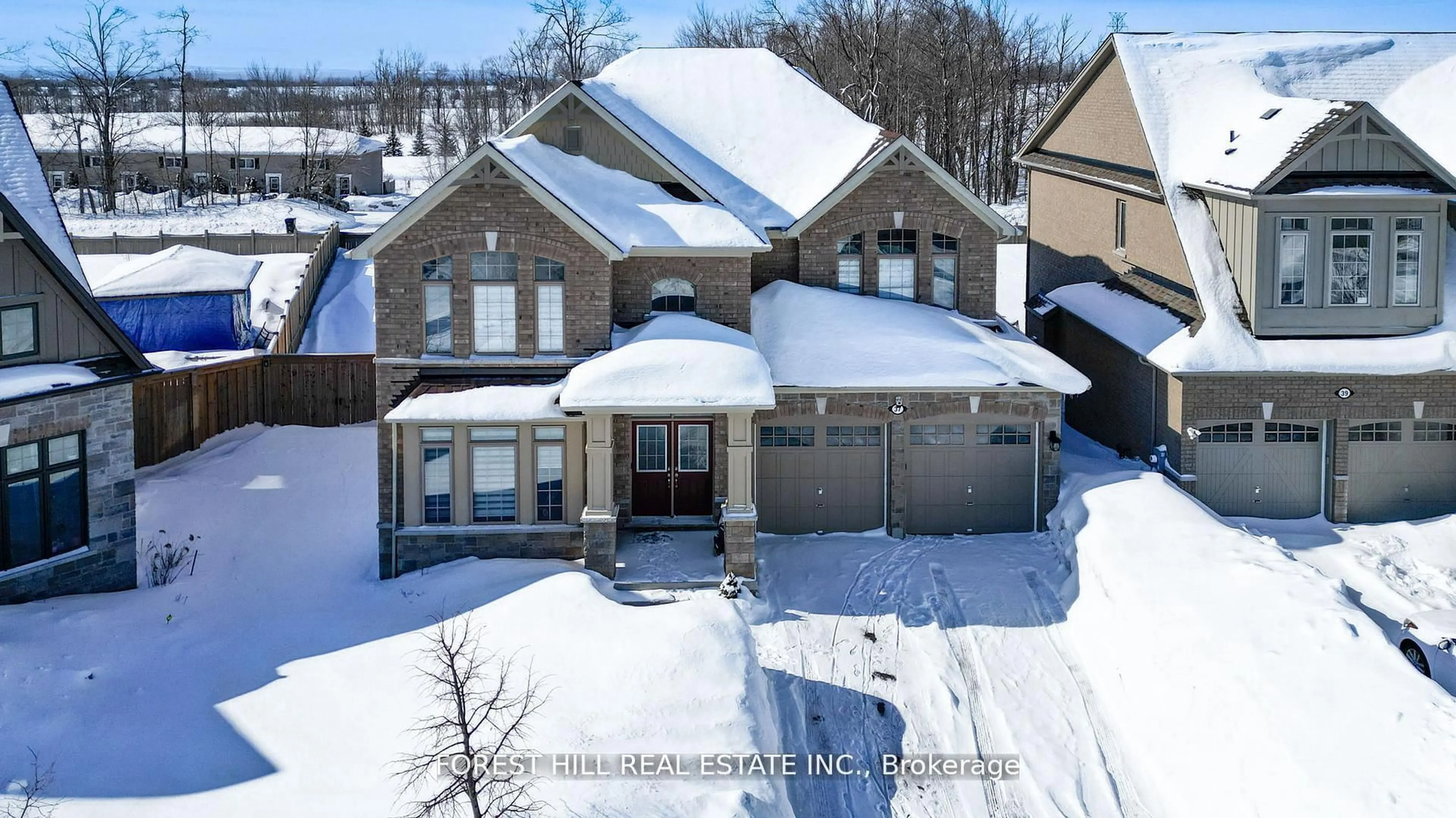 A pic from outside/outdoor area/front of a property/back of a property/a pic from drone, street for 37 Rugman Cres, Springwater Ontario L9X 2A2