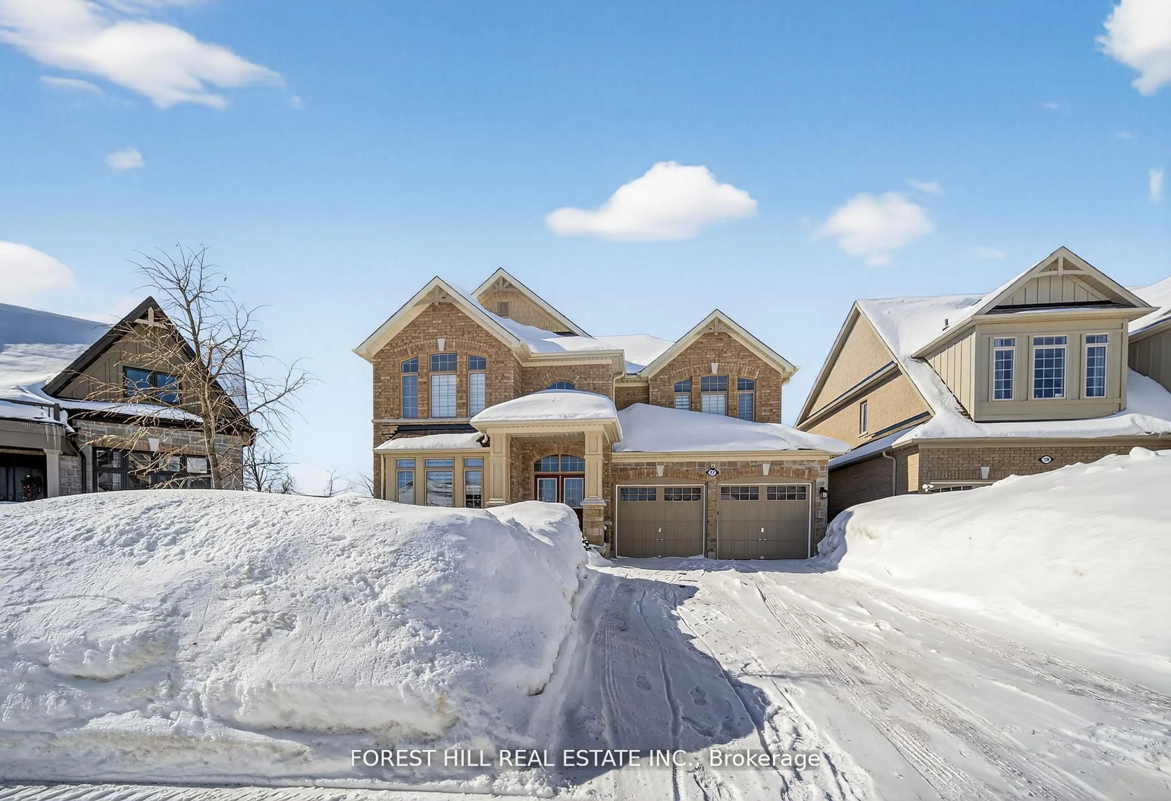 A pic from outside/outdoor area/front of a property/back of a property/a pic from drone, street for 37 Rugman Cres, Springwater Ontario L9X 2A2