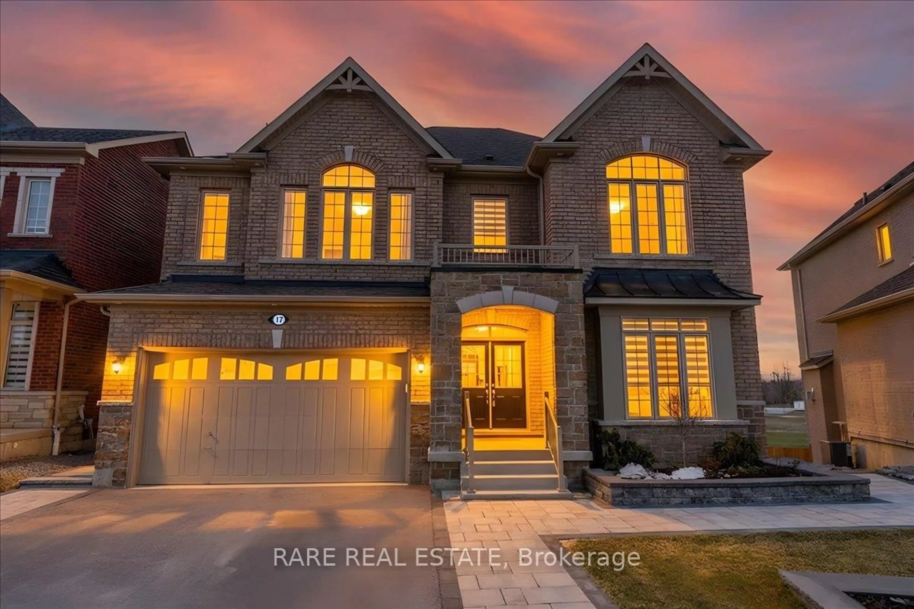 Home with brick exterior material, street for 17 Sanford Circ, Springwater Ontario L9X 2A8