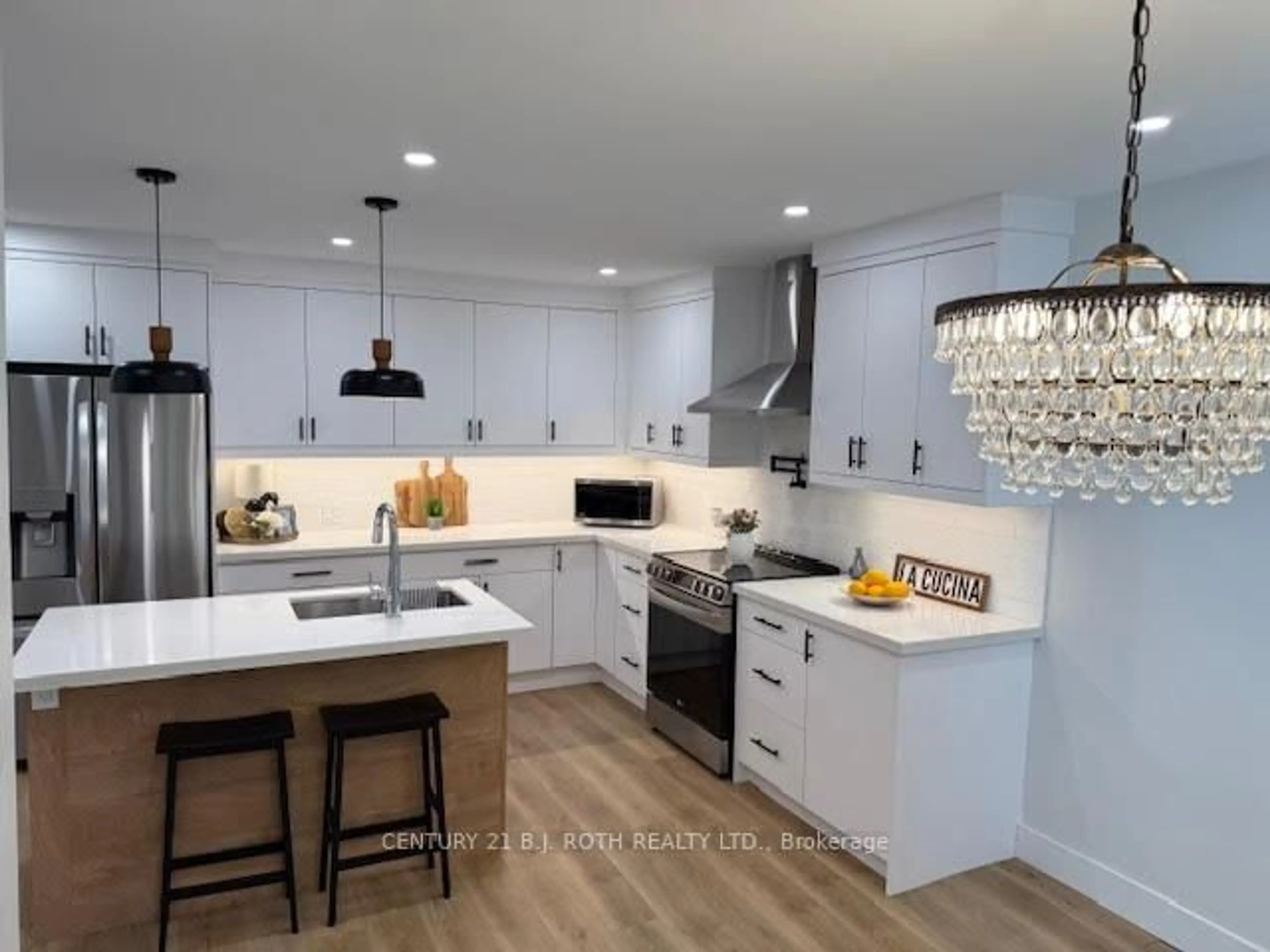 Open concept kitchen, unknown for 86 Doran Rd, Springwater Ontario L0L 1X0