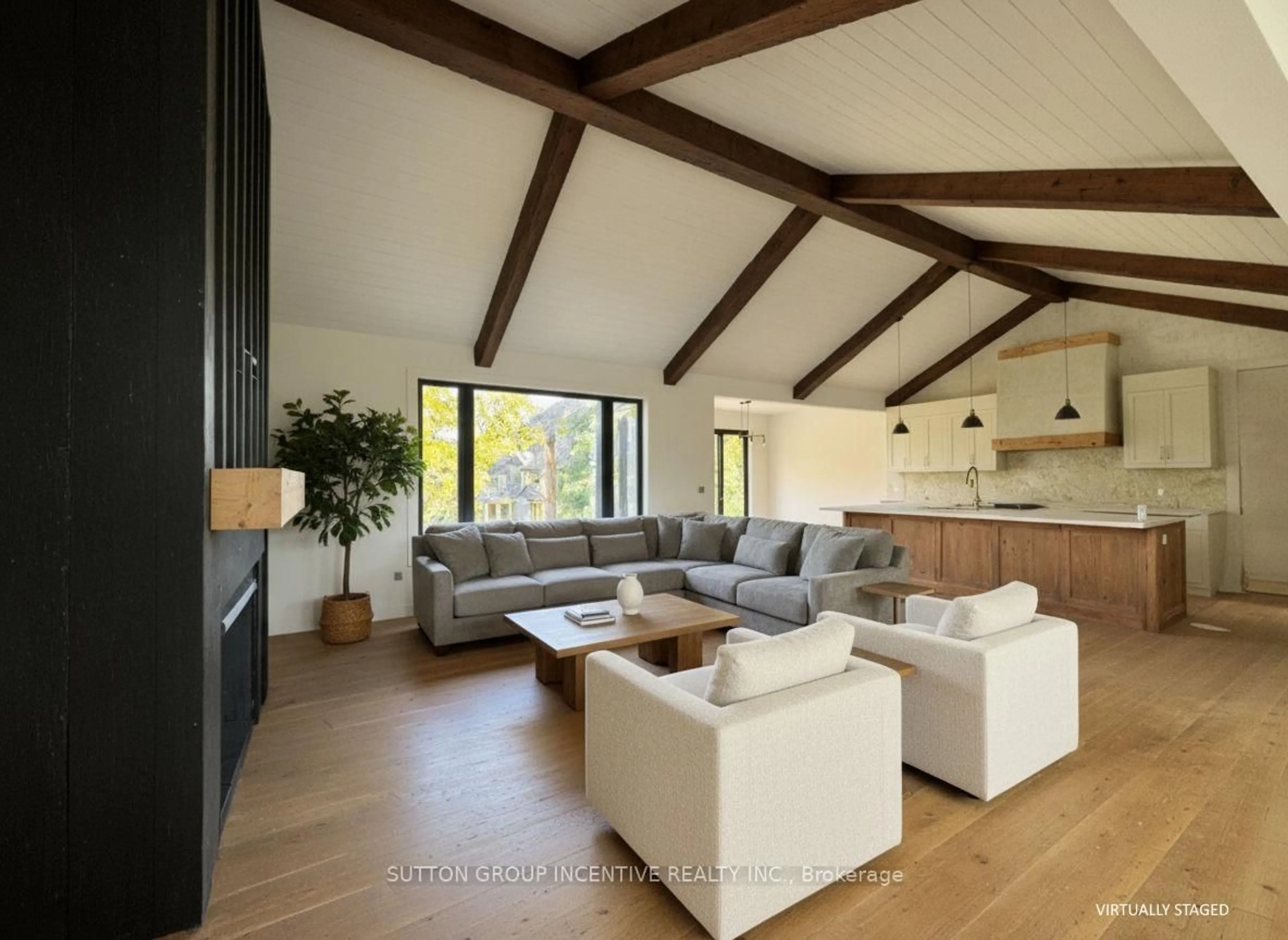 Living room with furniture, wood/laminate floor for 5 Jean Miller Crt, Springwater Ontario L9X 2B1