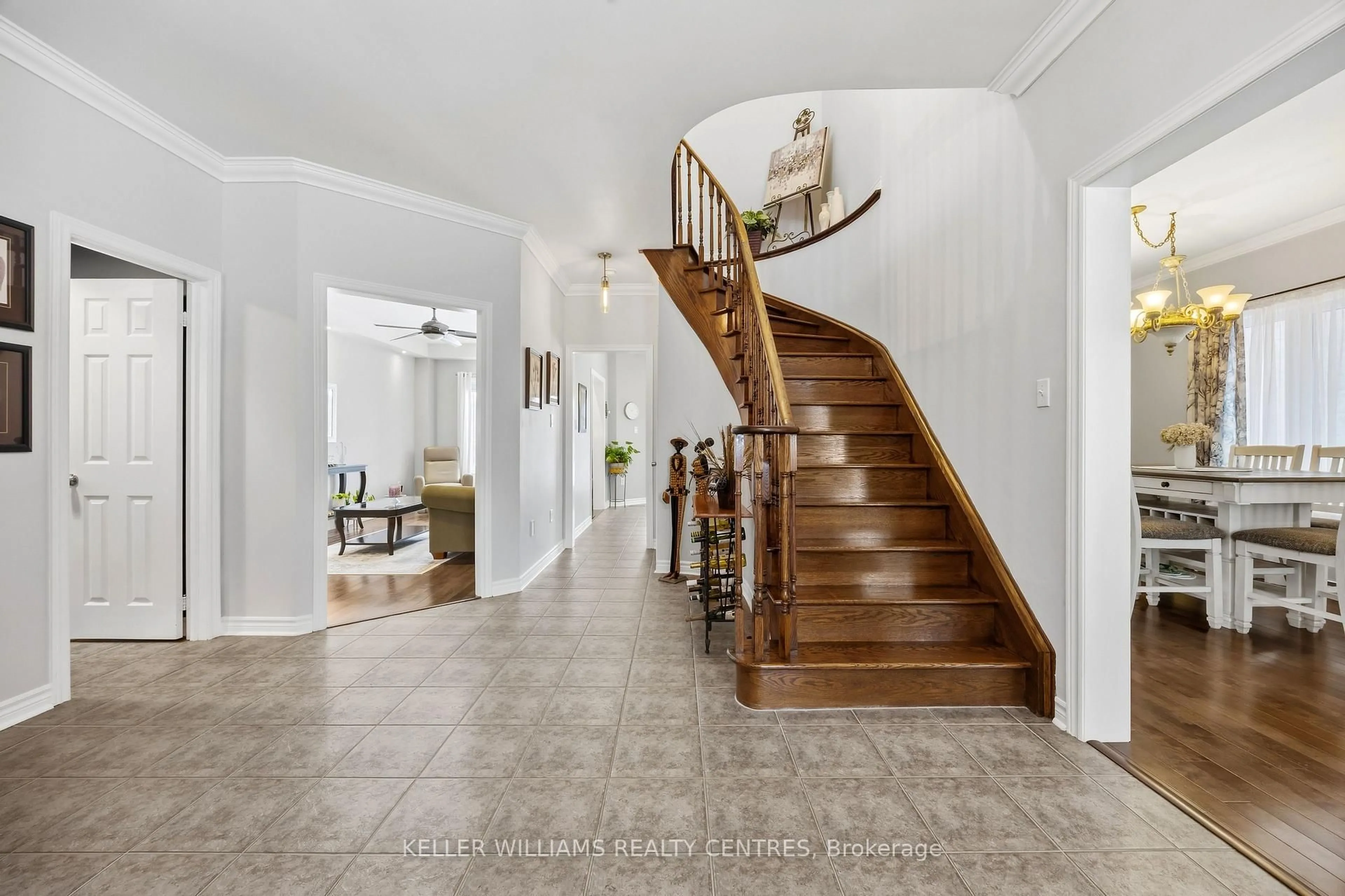 Unknown for 13 Surrey Dr, Barrie Ontario L4M 0C5