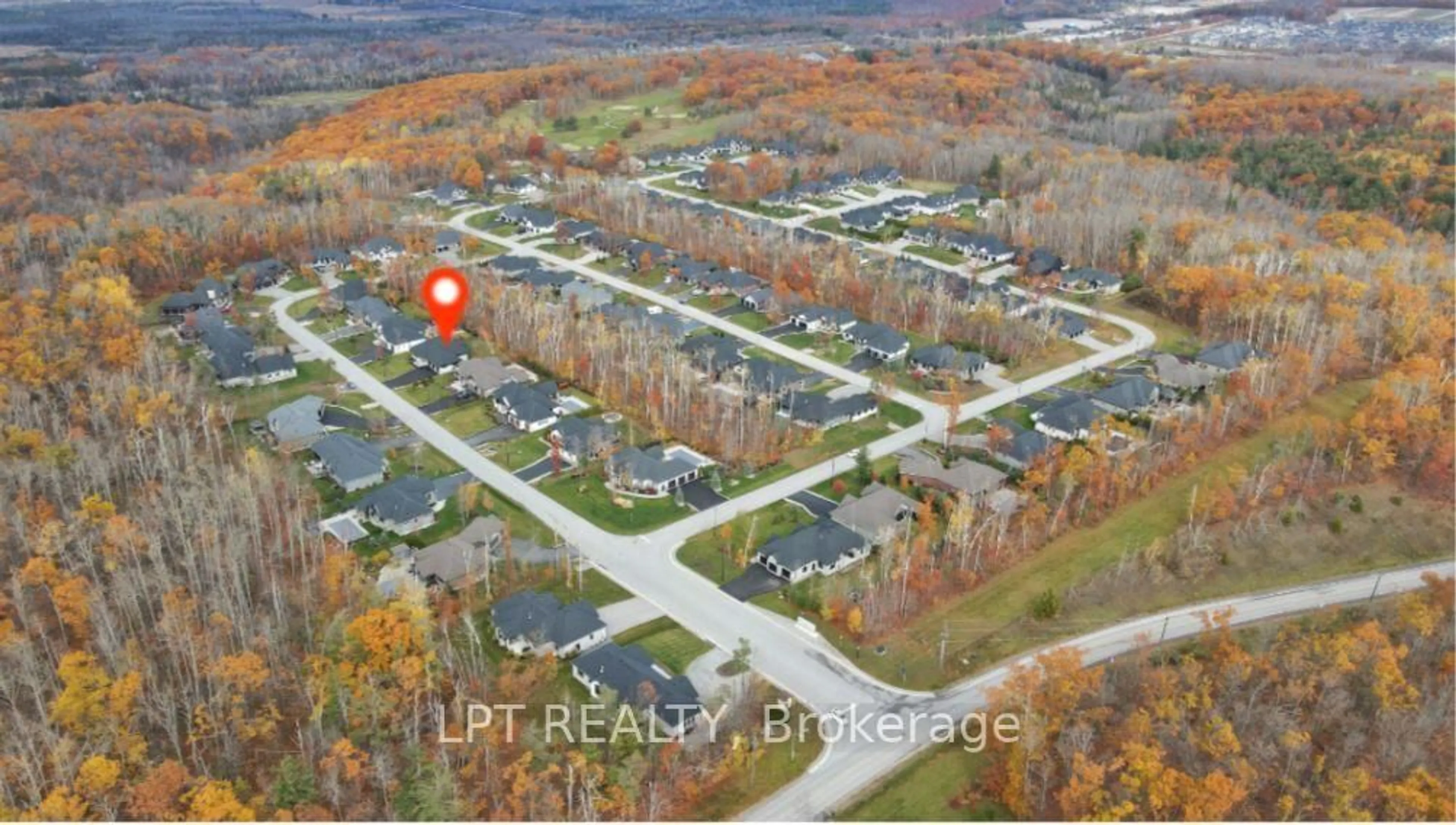 A pic from outside/outdoor area/front of a property/back of a property/a pic from drone, street for 15 Byers St, Springwater Ontario L9X 2A3