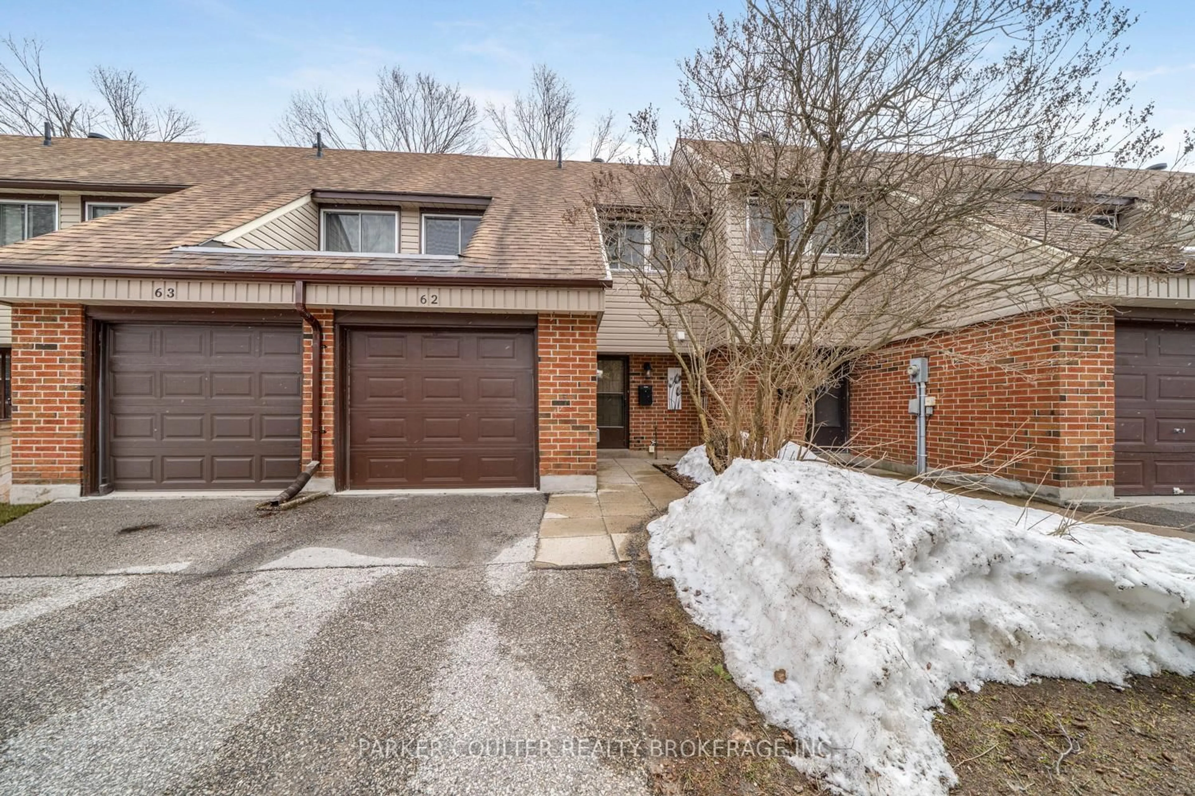 Home with brick exterior material, street for 441 Barrie Rd #62, Orillia Ontario L3V 6T9