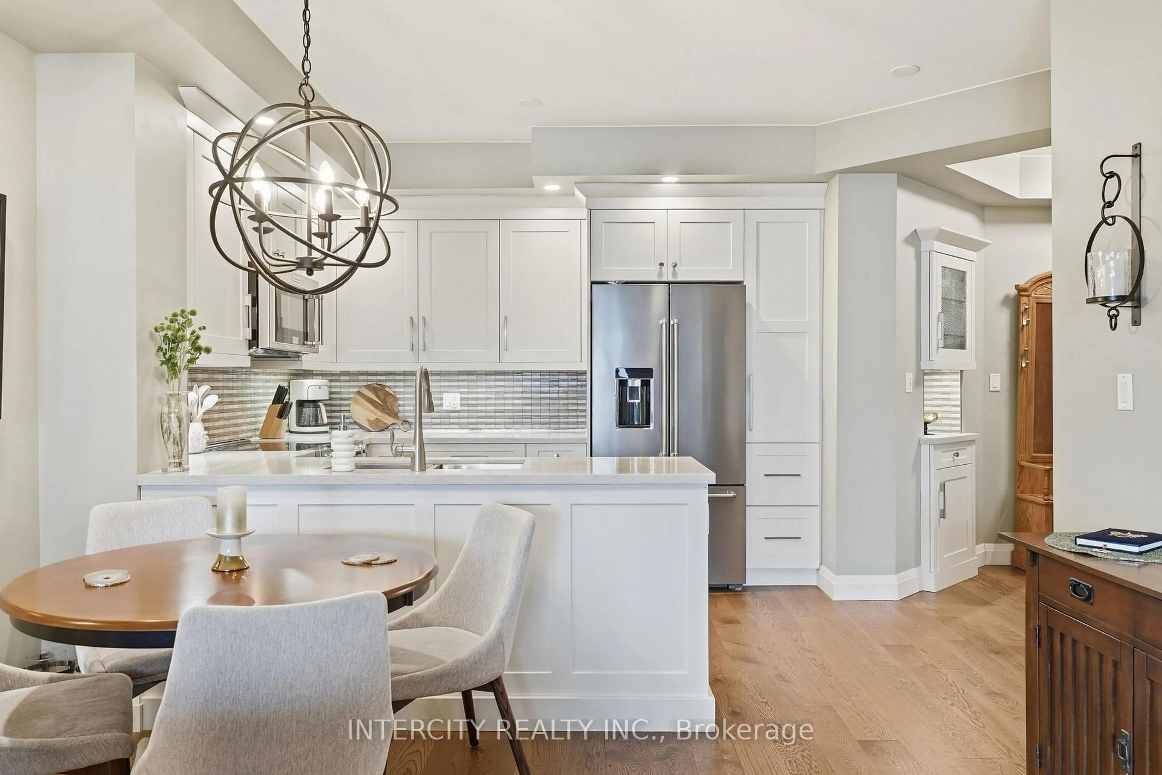 Open concept kitchen, unknown for 699 Aberdeen Blvd #905, Midland Ontario L4R 5P2