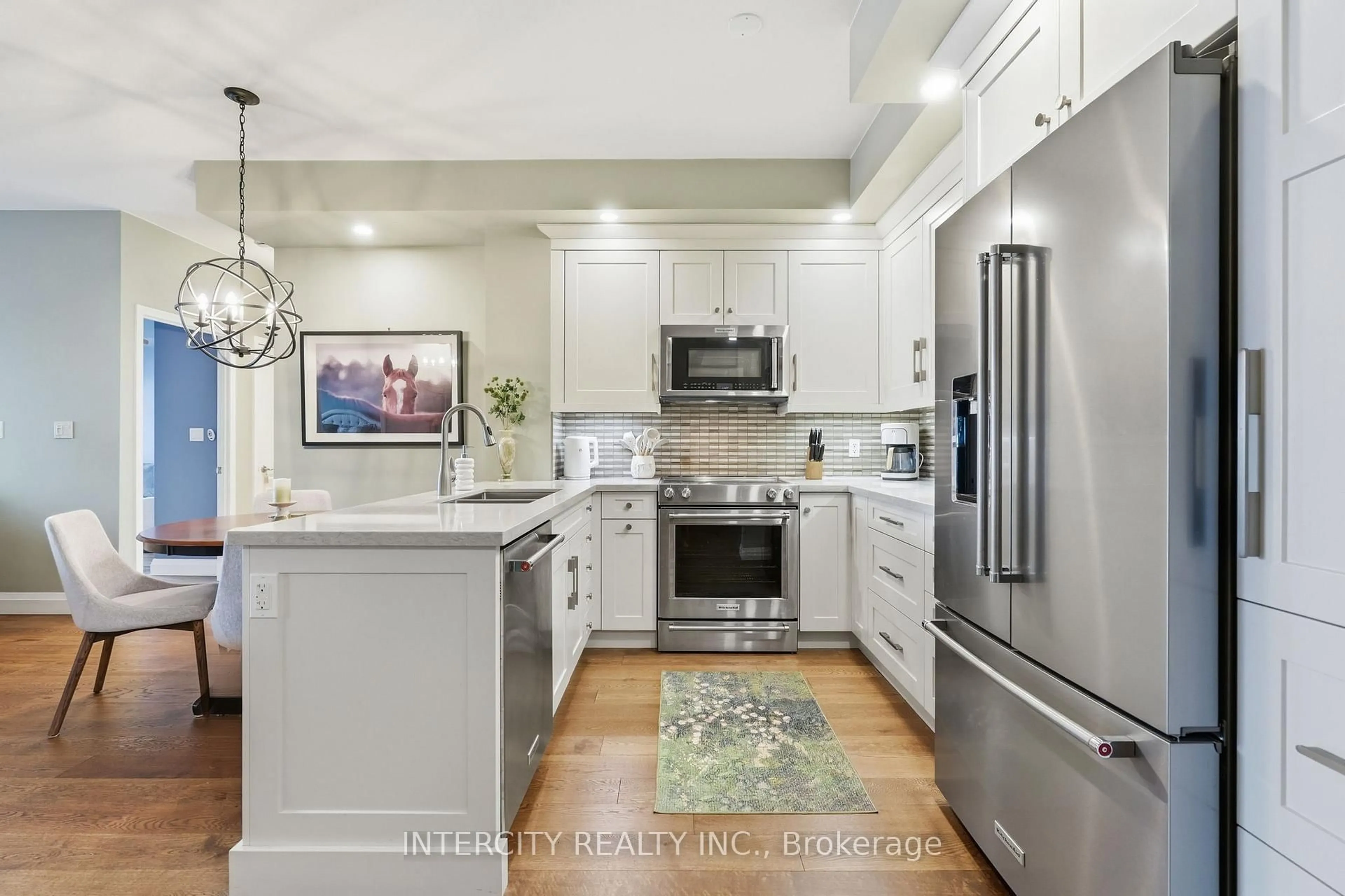 Open concept kitchen, ceramic/tile floor for 699 Aberdeen Blvd #905, Midland Ontario L4R 5P2