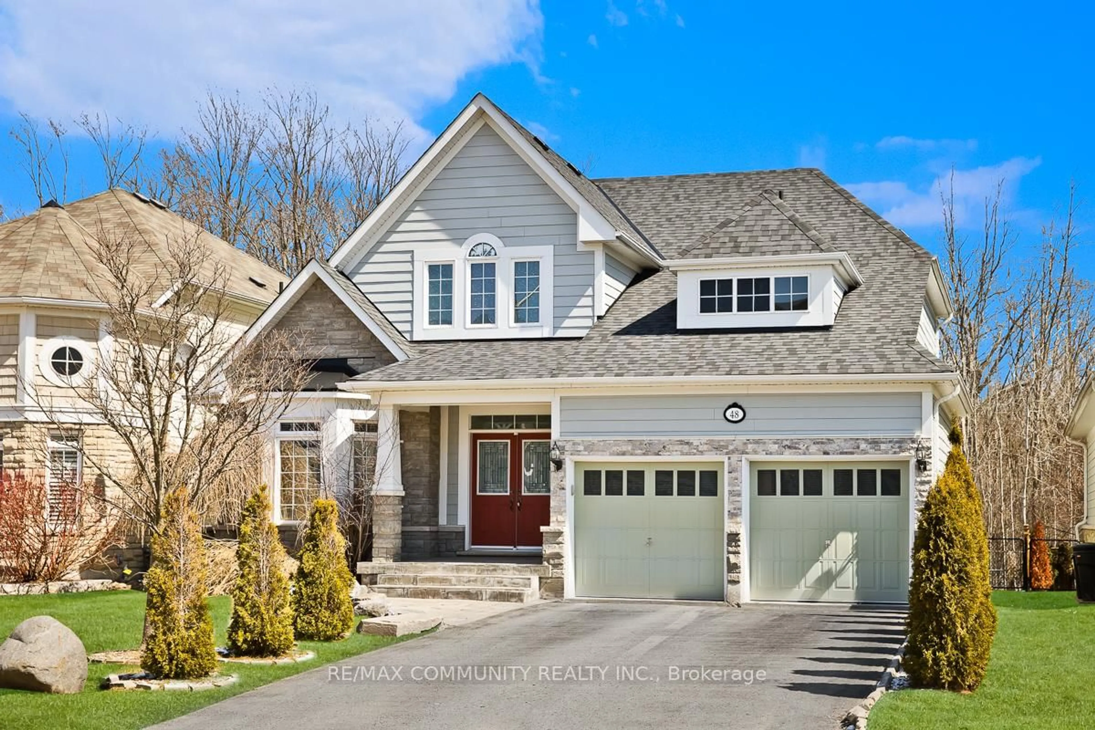 Home with vinyl exterior material, street for 48 Riverwalk Pl, Midland Ontario L4R 0B5