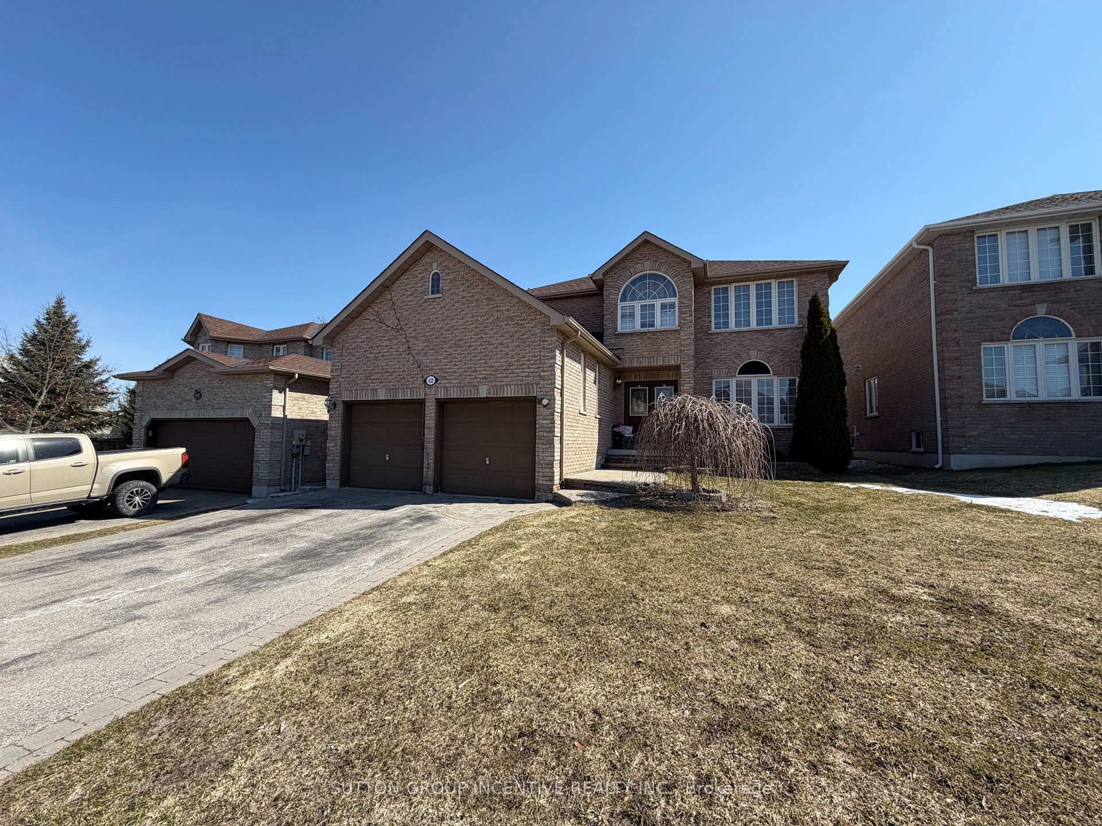 Home with brick exterior material, street for 422 Mapleton Ave, Barrie Ontario L4N 0Z8