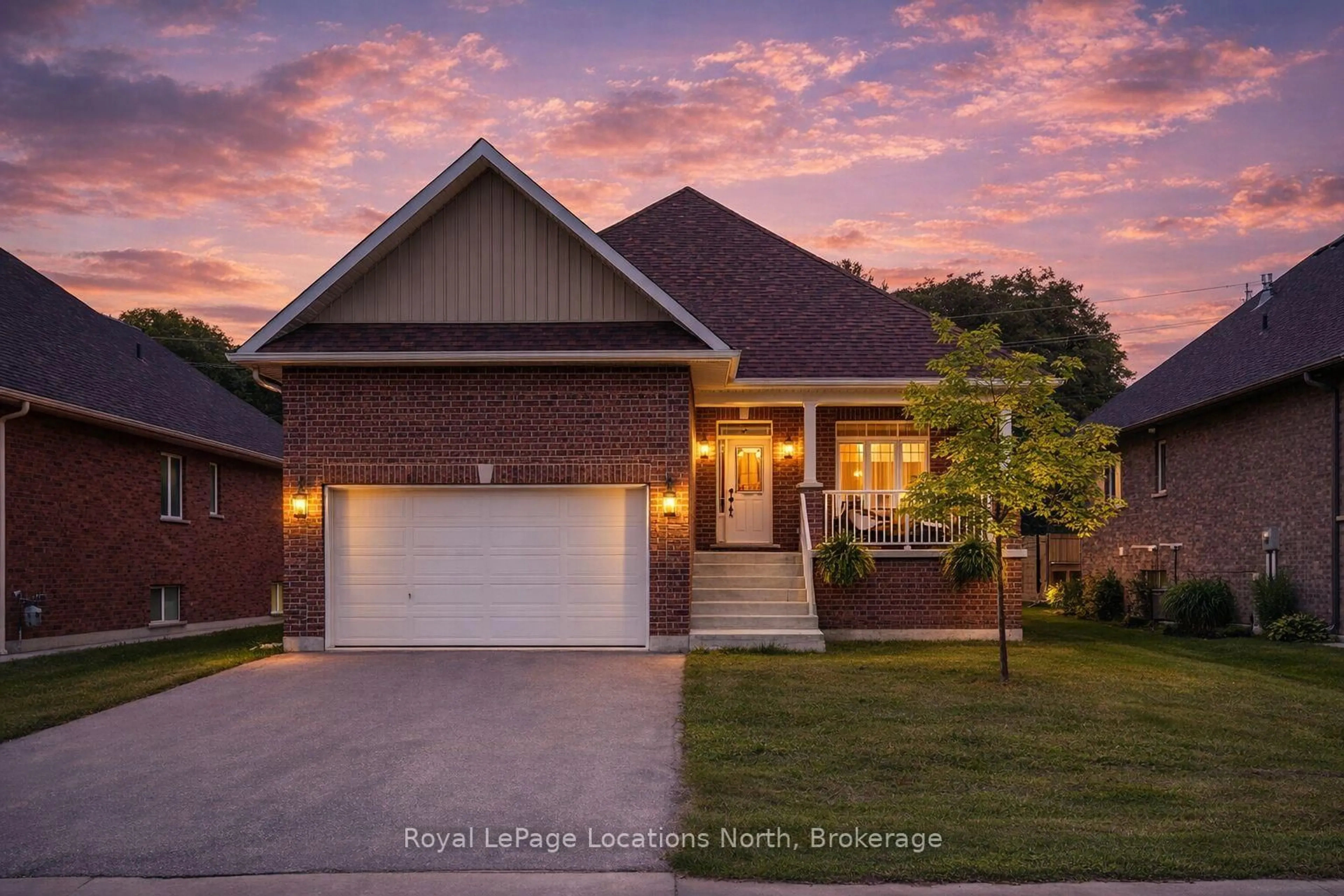 Home with brick exterior material, street for 12 NATURES Tr, Wasaga Beach Ontario L9Z 0H4