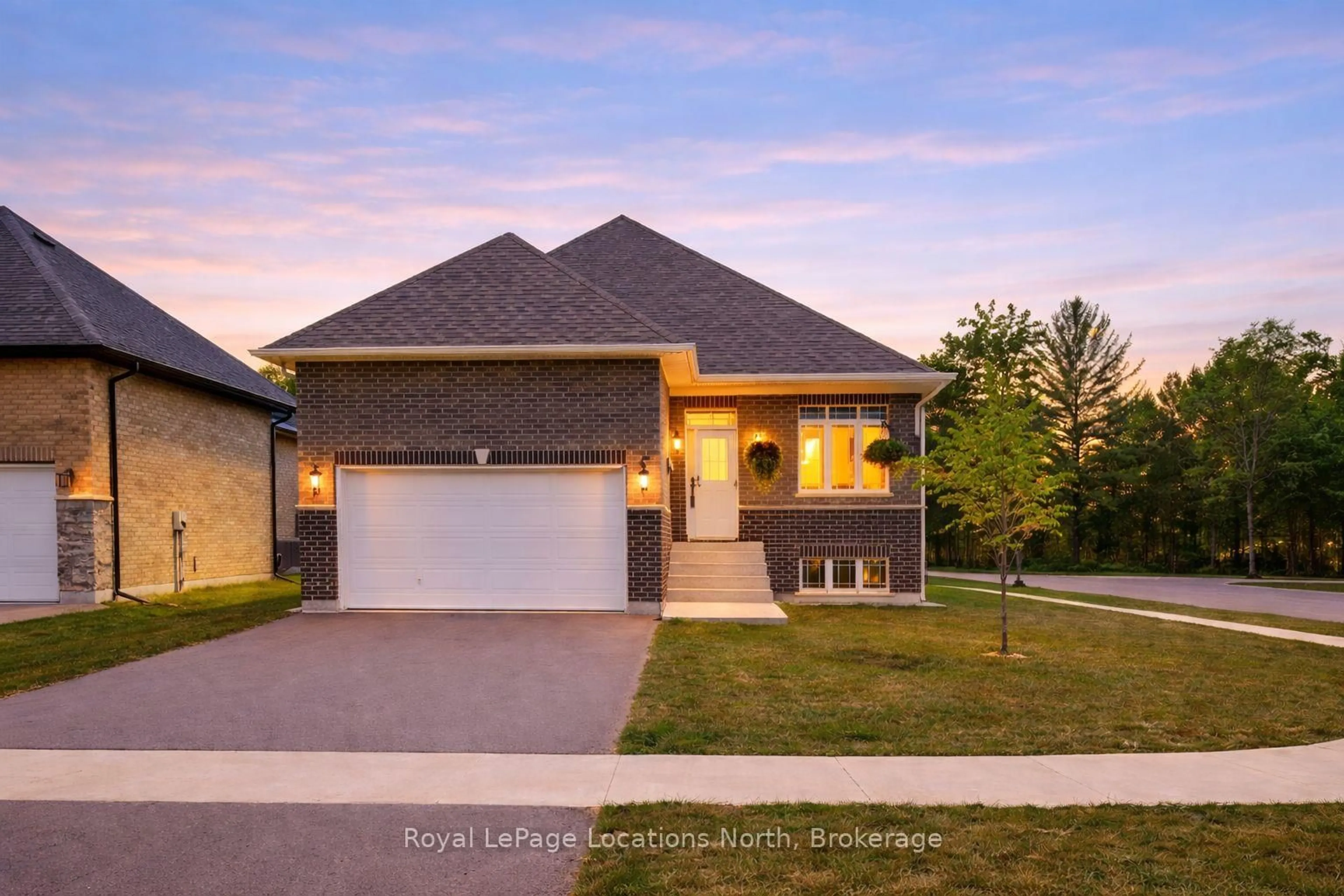 Home with brick exterior material, street for 51 NATURES Tr, Wasaga Beach Ontario L9Z 0H4