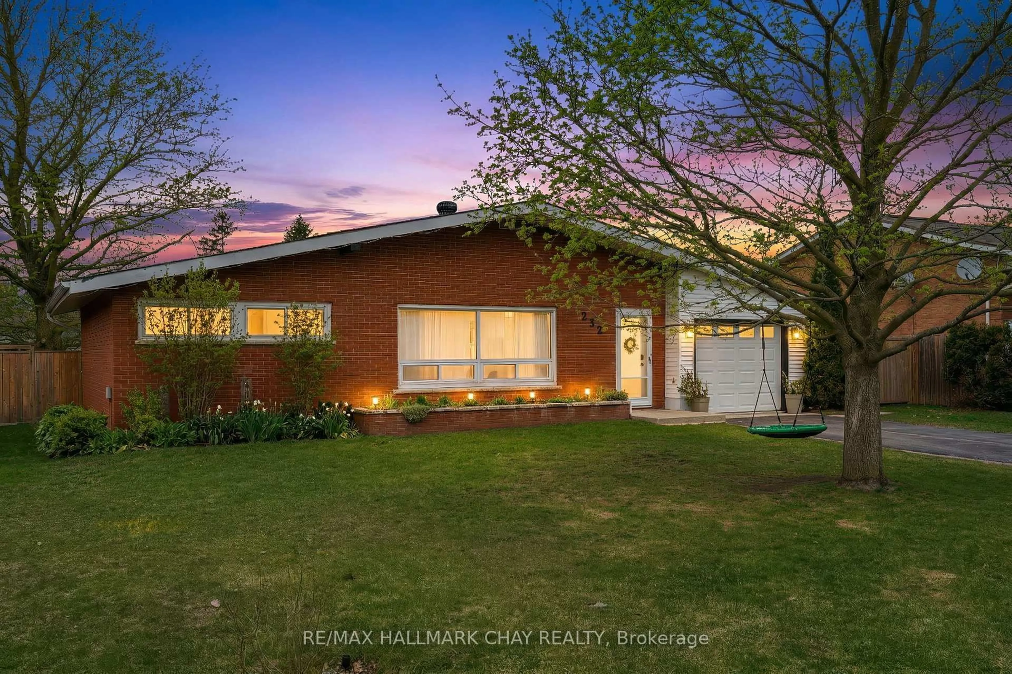 Unknown for 232 Superior St, Clearview Ontario L0M 1S0