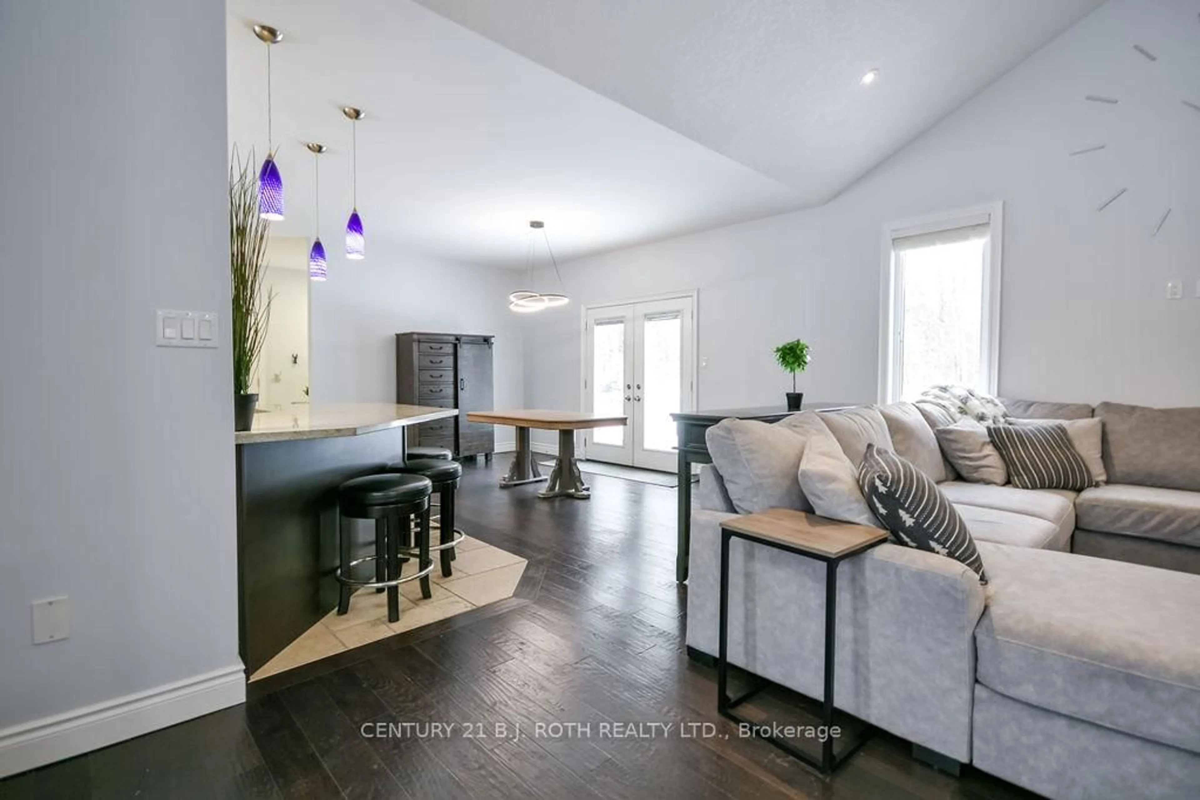 Open concept kitchen, unknown for 8 Merrington Ave, Oro-Medonte Ontario L3V 6H2