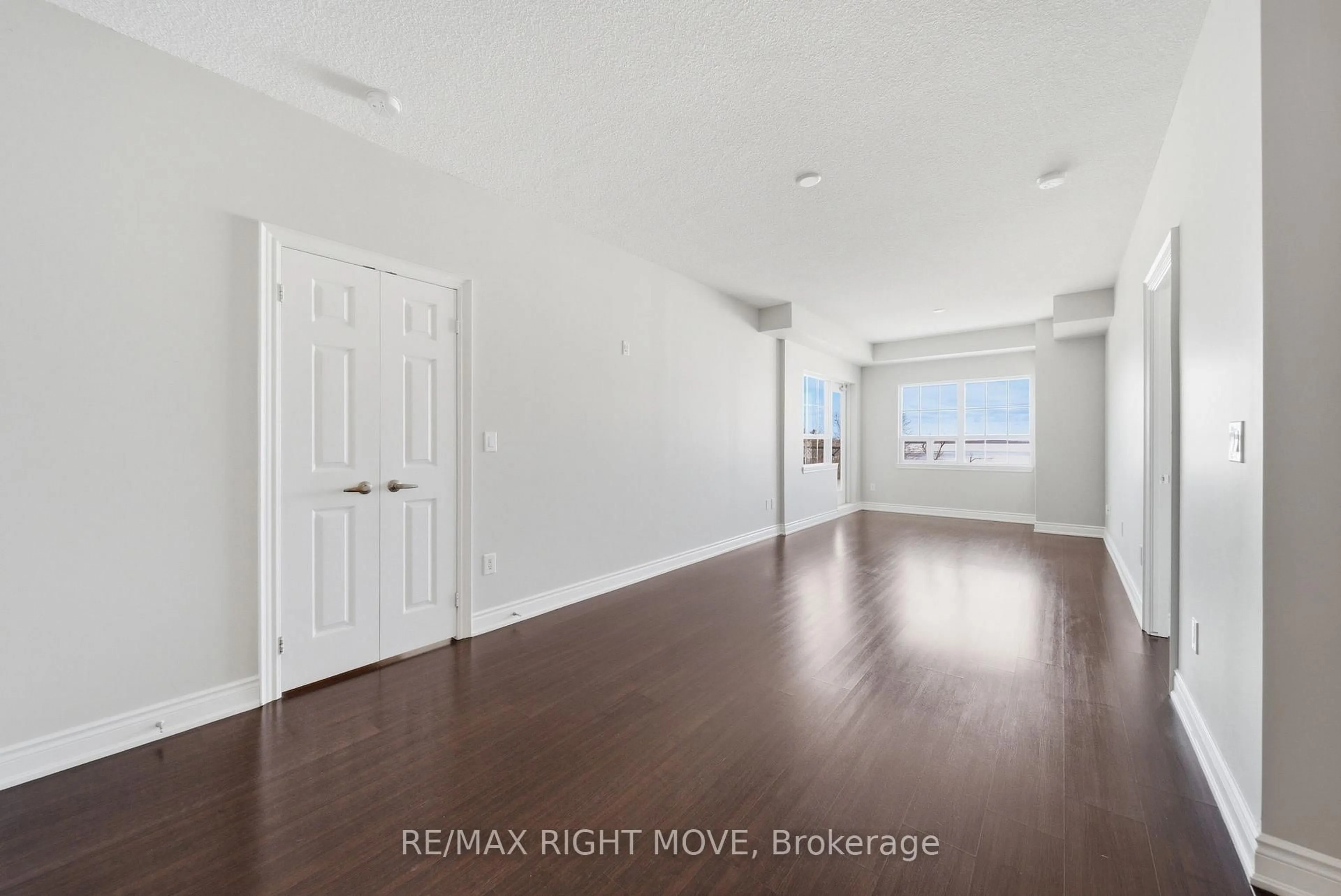 A pic of a room for 354 Atherley Rd #507, Orillia Ontario L3V 0B8