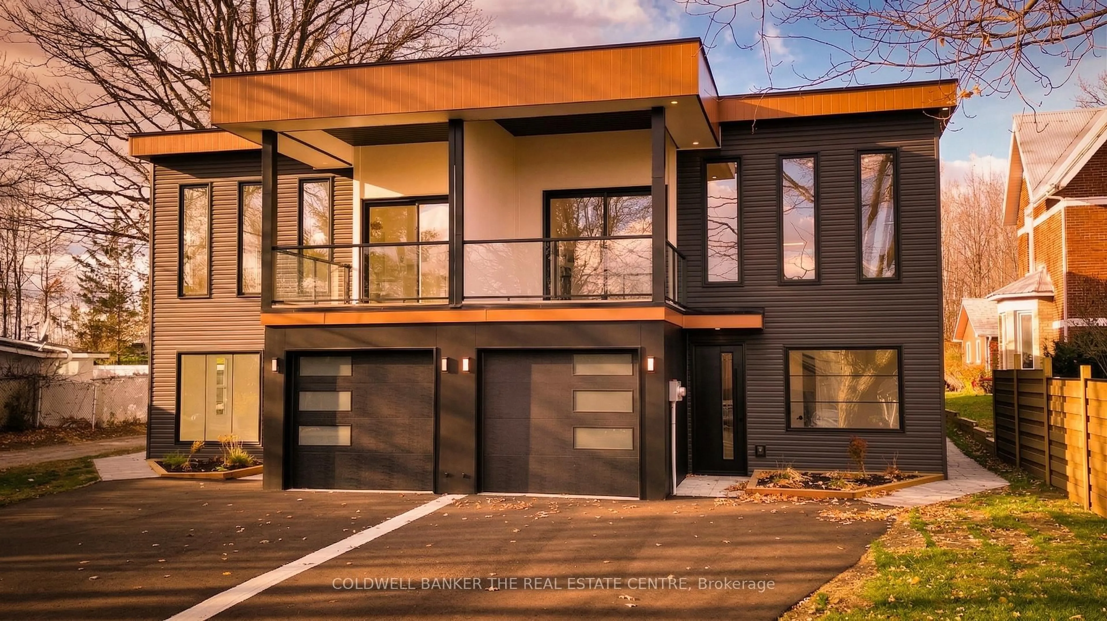 Home with brick exterior material, street for 62 Gray St, Severn Ontario L0K 1E0