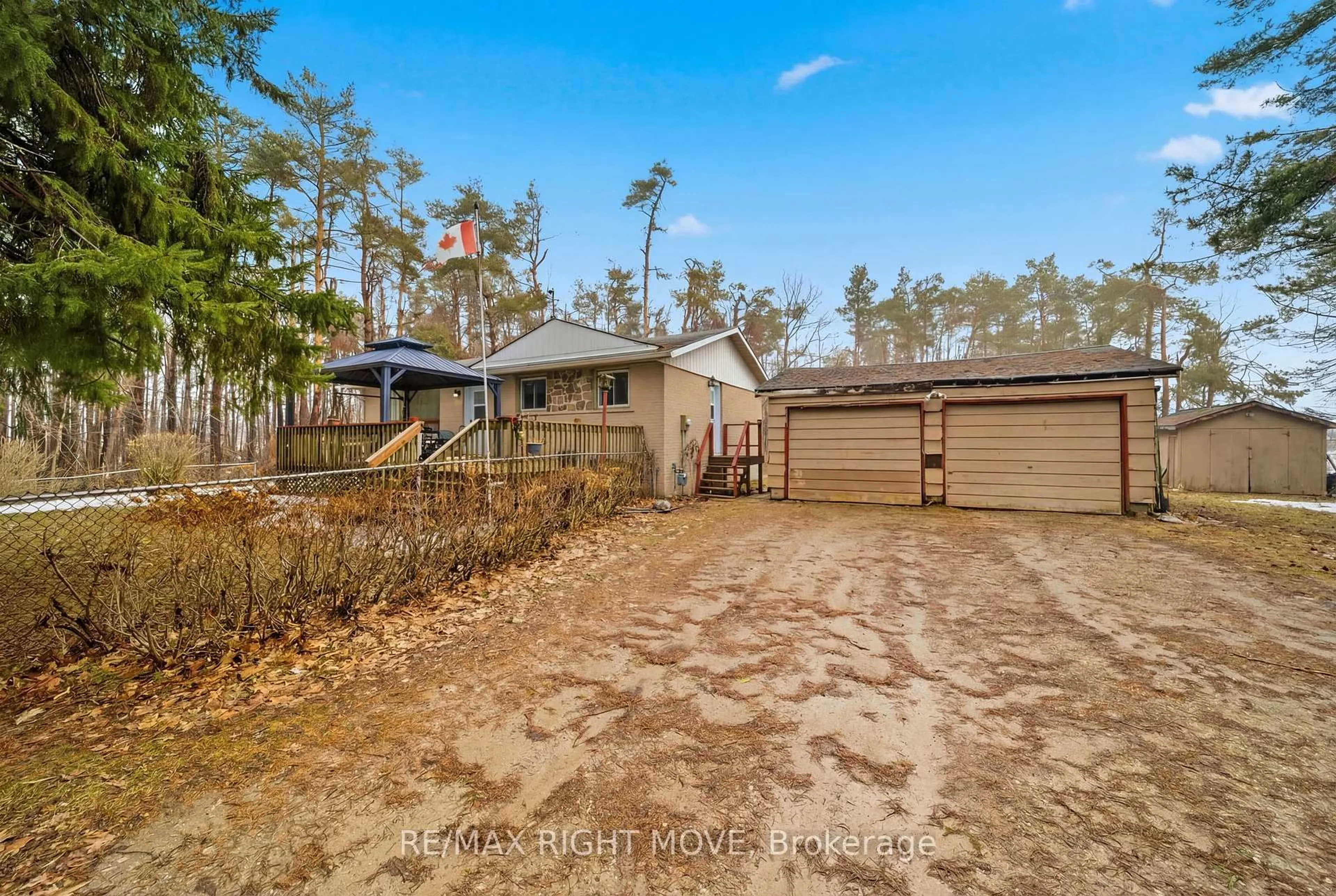 A pic from outside/outdoor area/front of a property/back of a property/a pic from drone, street for 3149 Barrie Hill Rd, Springwater Ontario L4M 4S4