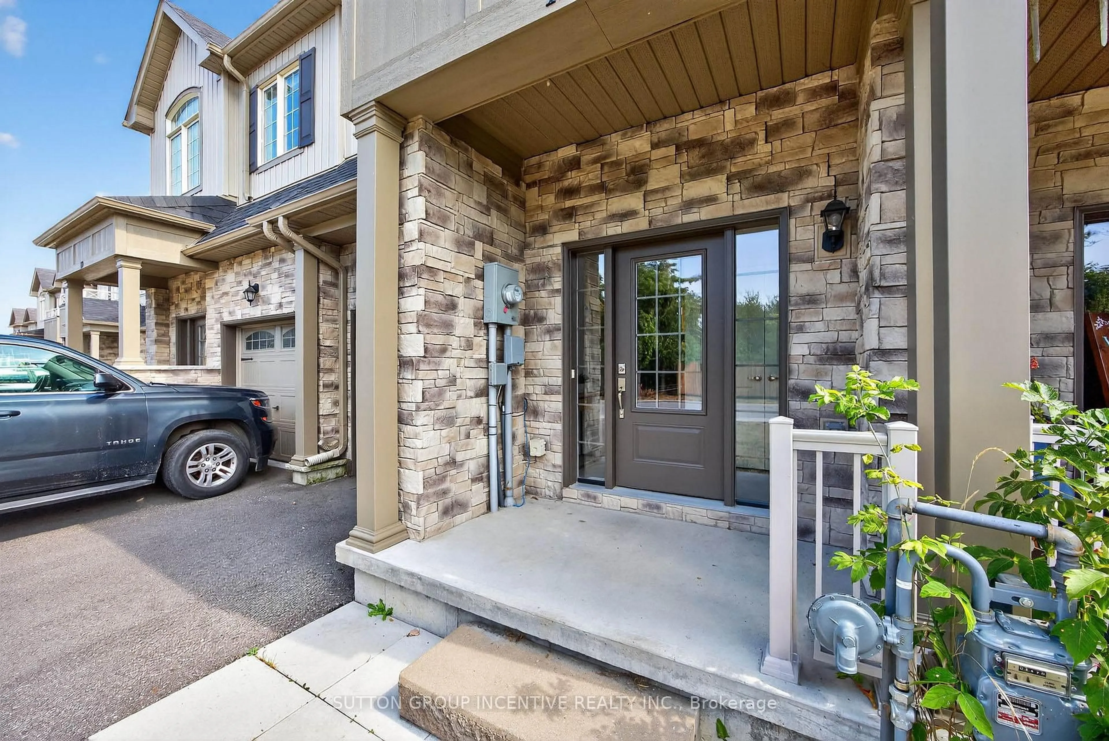 Unknown for 17 Churchlea Mews, Orillia Ontario L3V 8K9