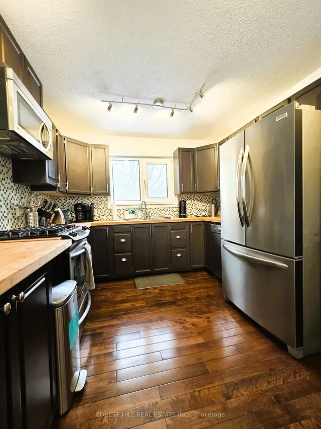 859 Lakeshore Rd, Oro-Medonte 4