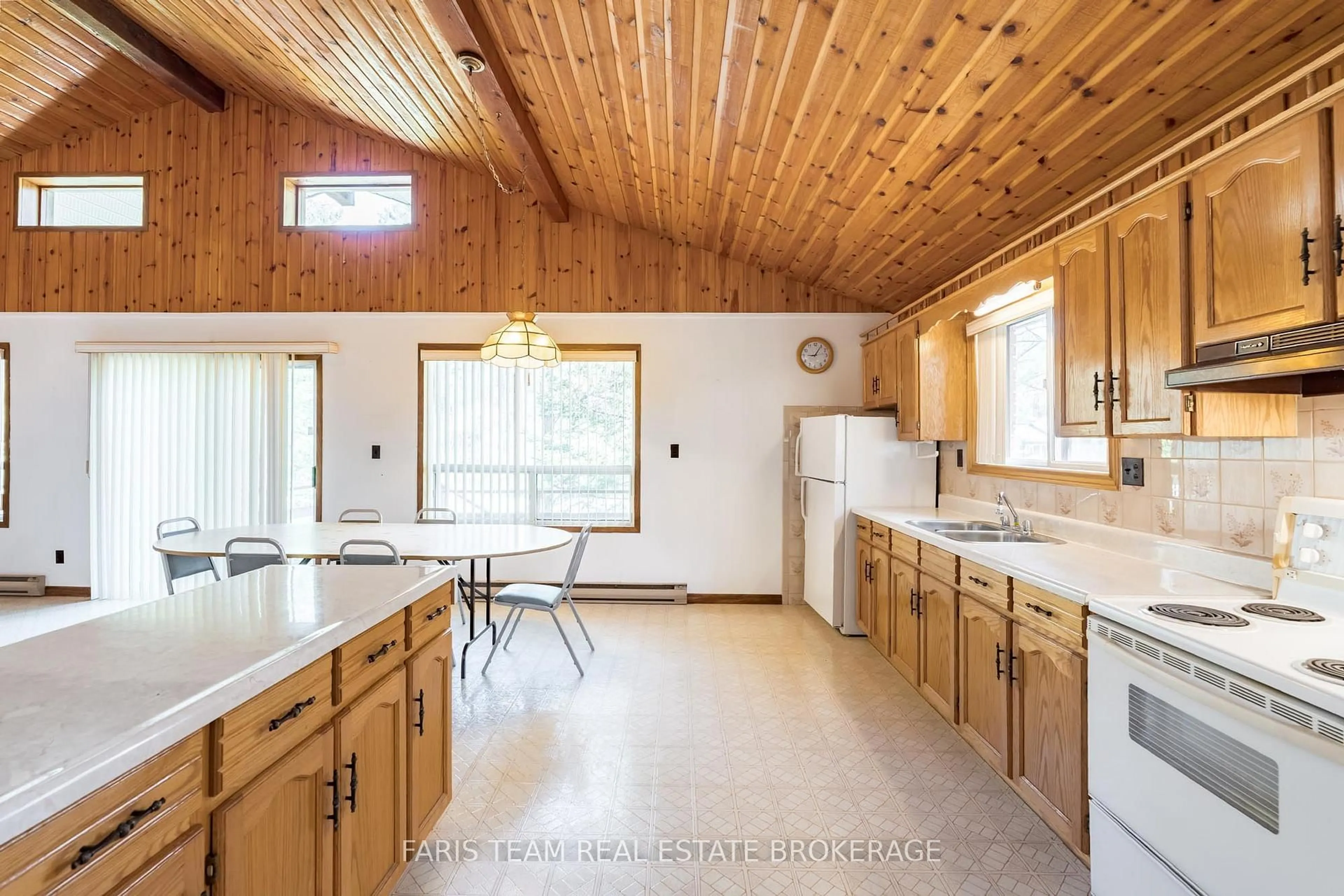 Open concept kitchen, unknown for 39 Rosemary Rd, Tiny Ontario L0L 2T0