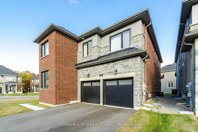 36 Paddington Grve, Barrie