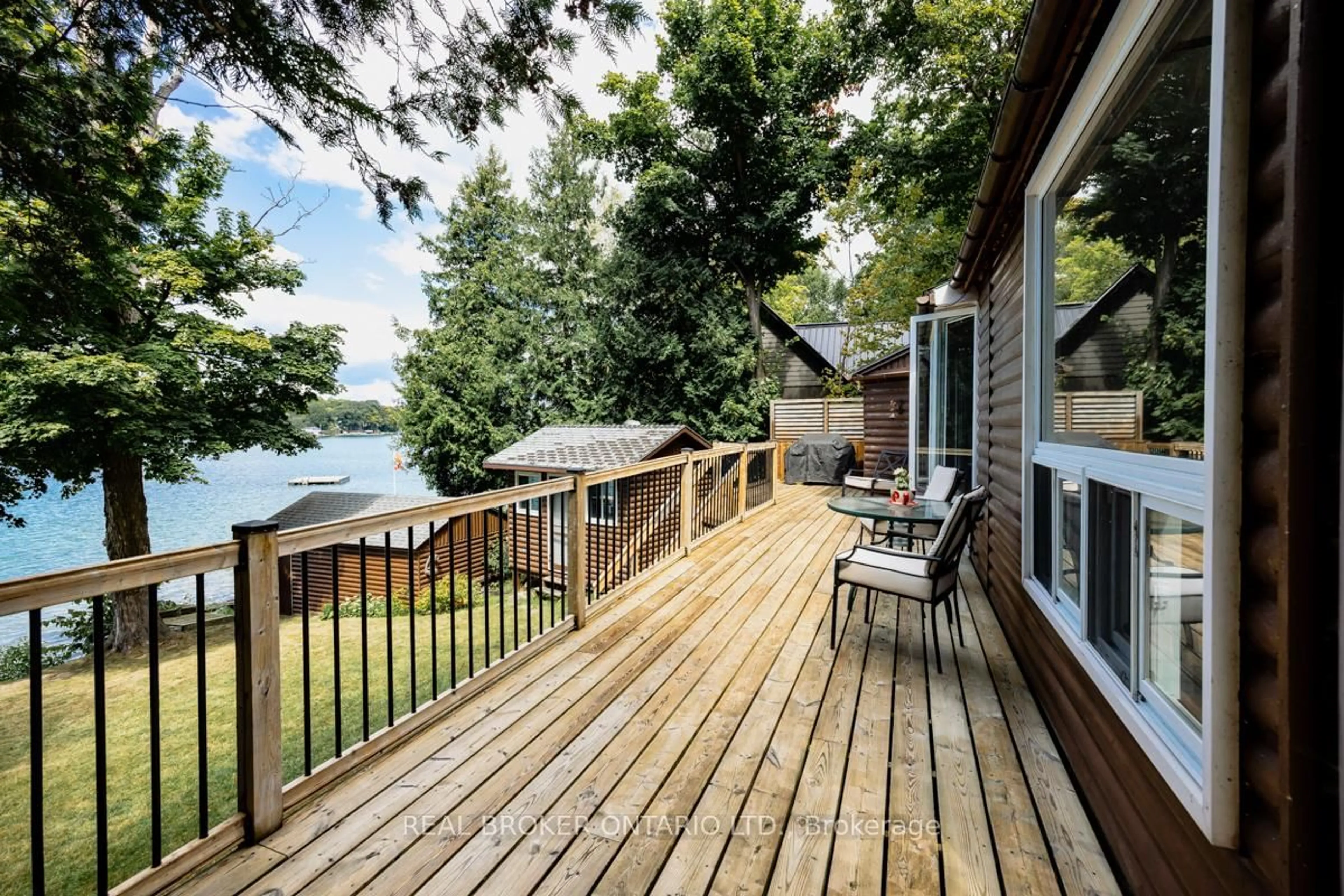 Patio, water/lake/river/ocean view for 70 Ivy Lane, Orillia Ontario L3V 6H1