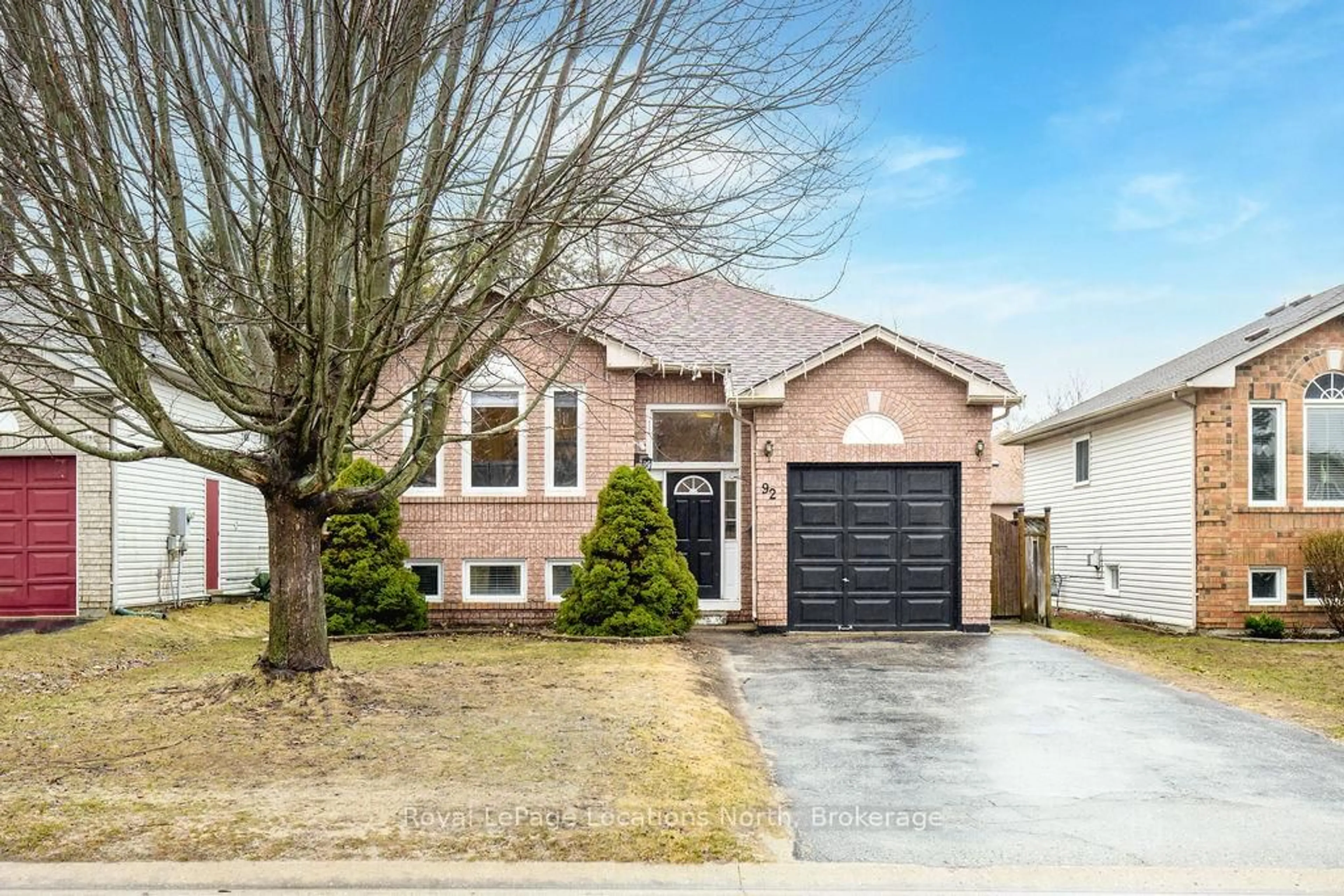 Home with brick exterior material, street for 92 GLEN ETON Rd, Wasaga Beach Ontario L9Z 1E8