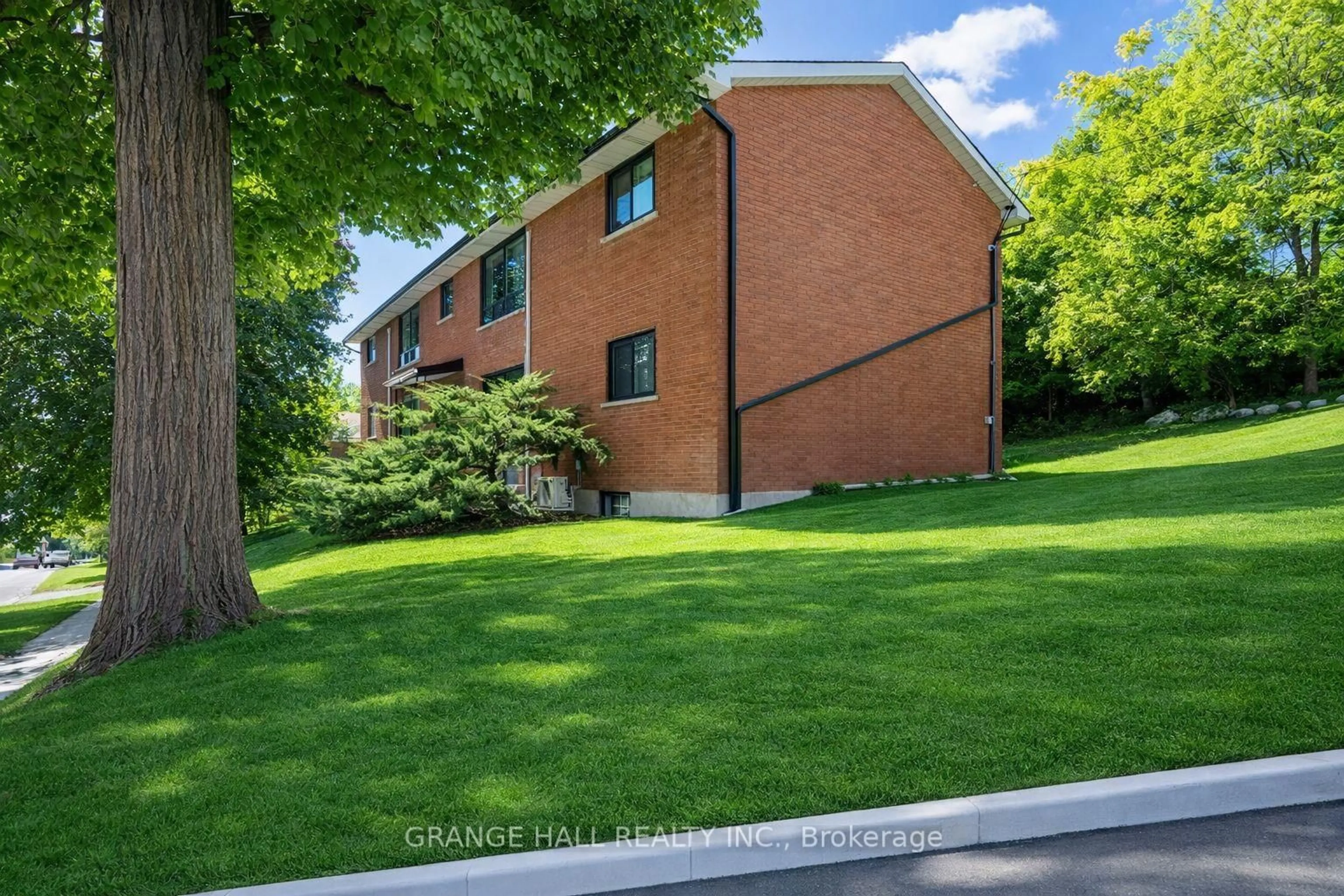 Unknown for 235 Canice St, Orillia Ontario L3V 4J1