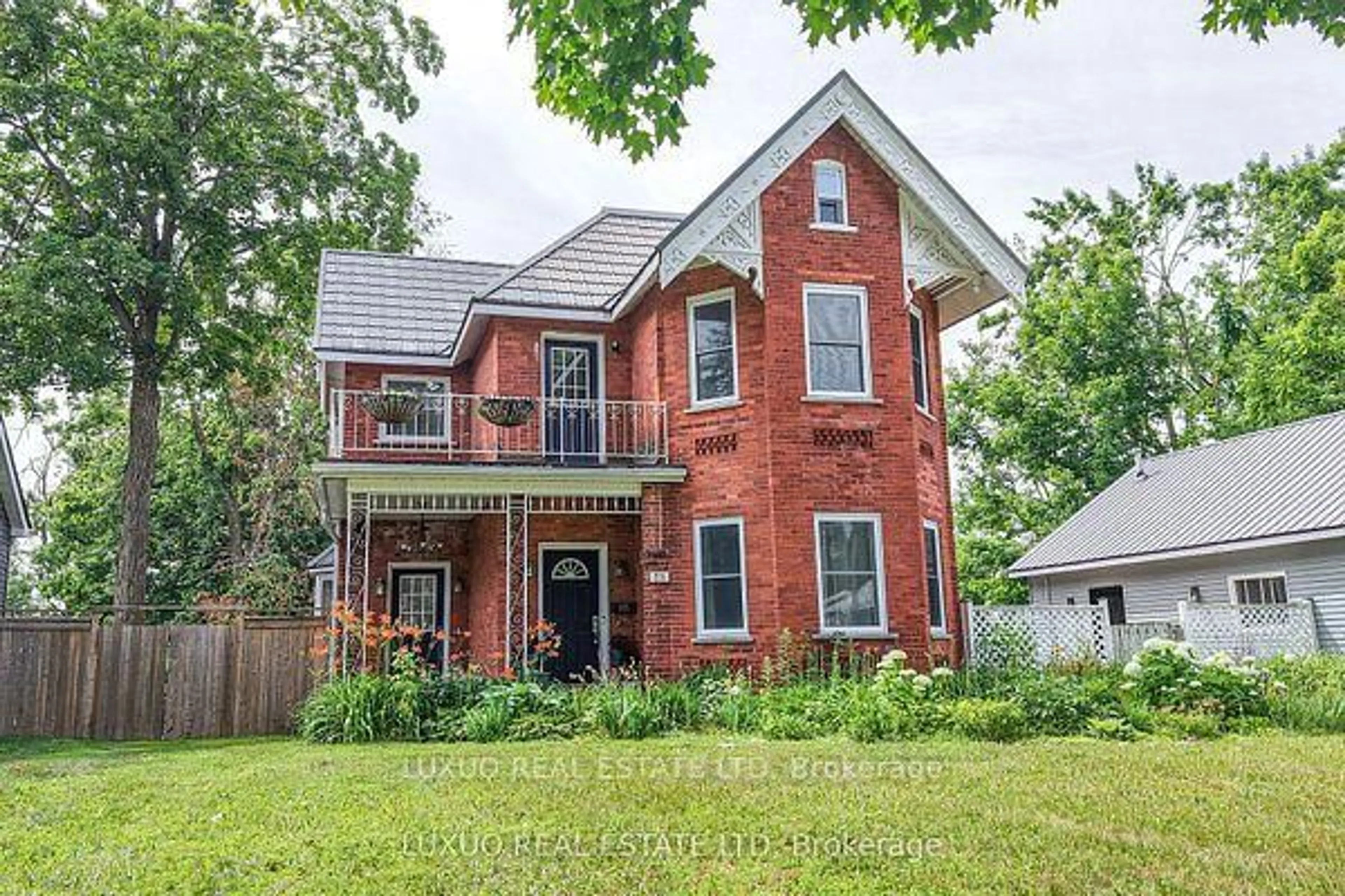 Home with brick exterior material, street for 275 Barrie Rd, Orillia Ontario L3V 2R4