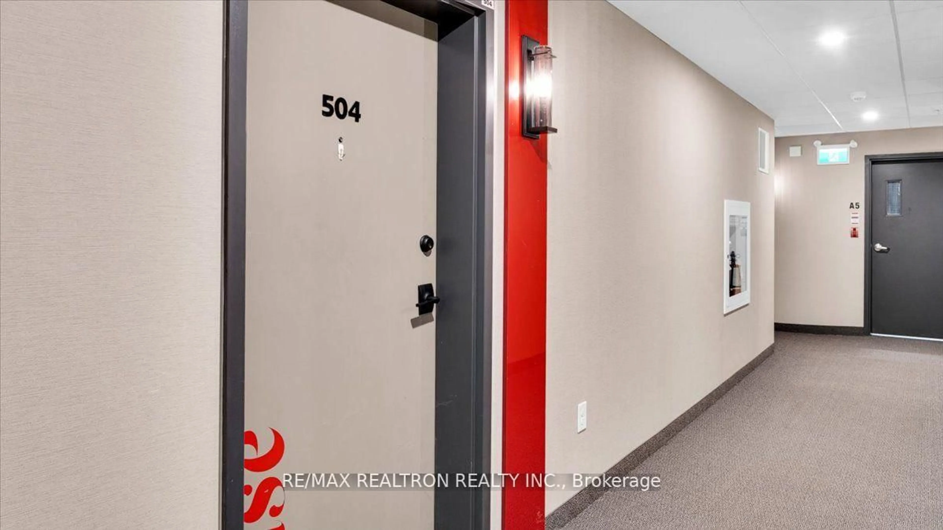 Indoor entryway for 10 Culinary Lane #504, Barrie Ontario L9J 0C2