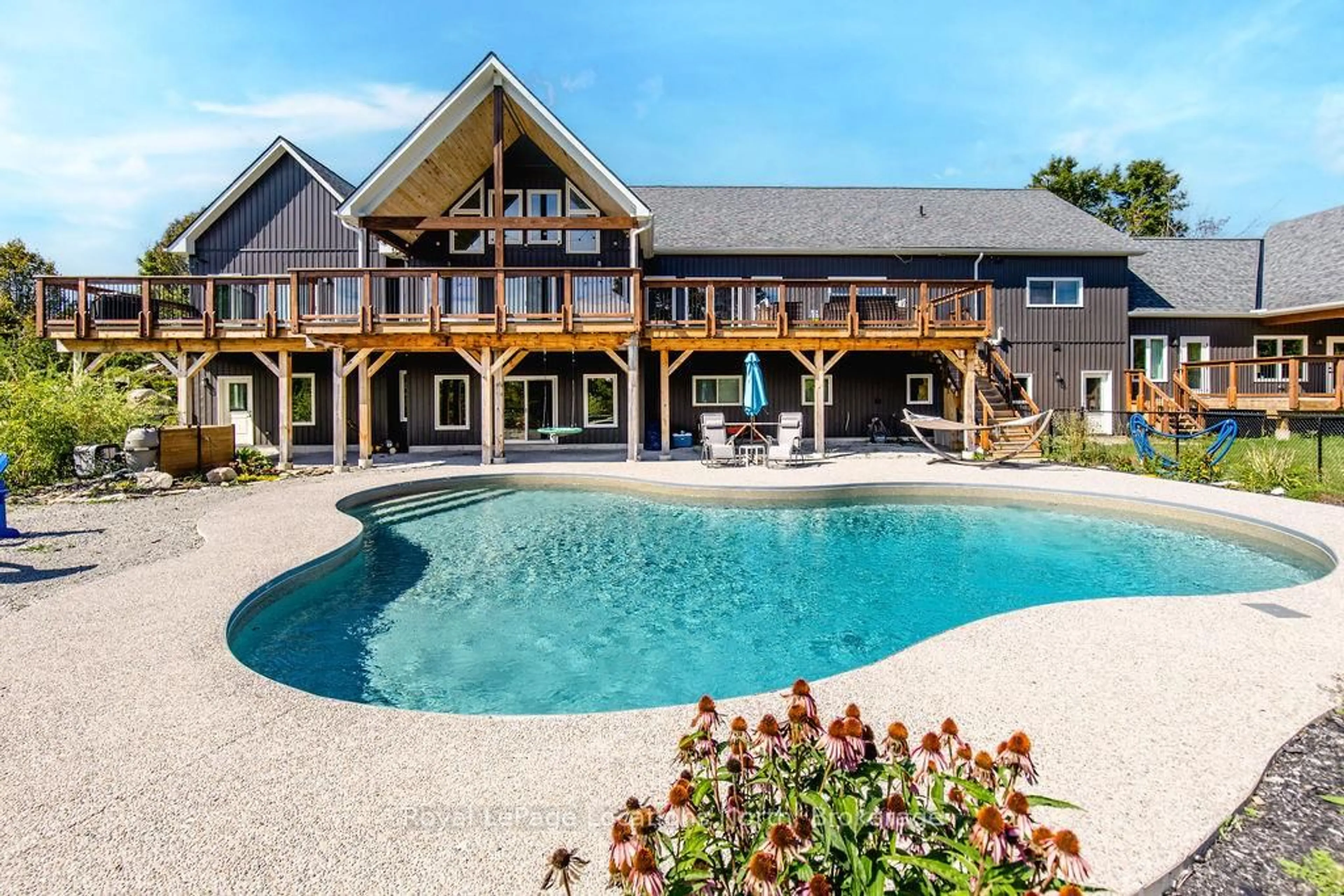 Pool for 5385 8 Line, Oro-Medonte Ontario L0K 1N0