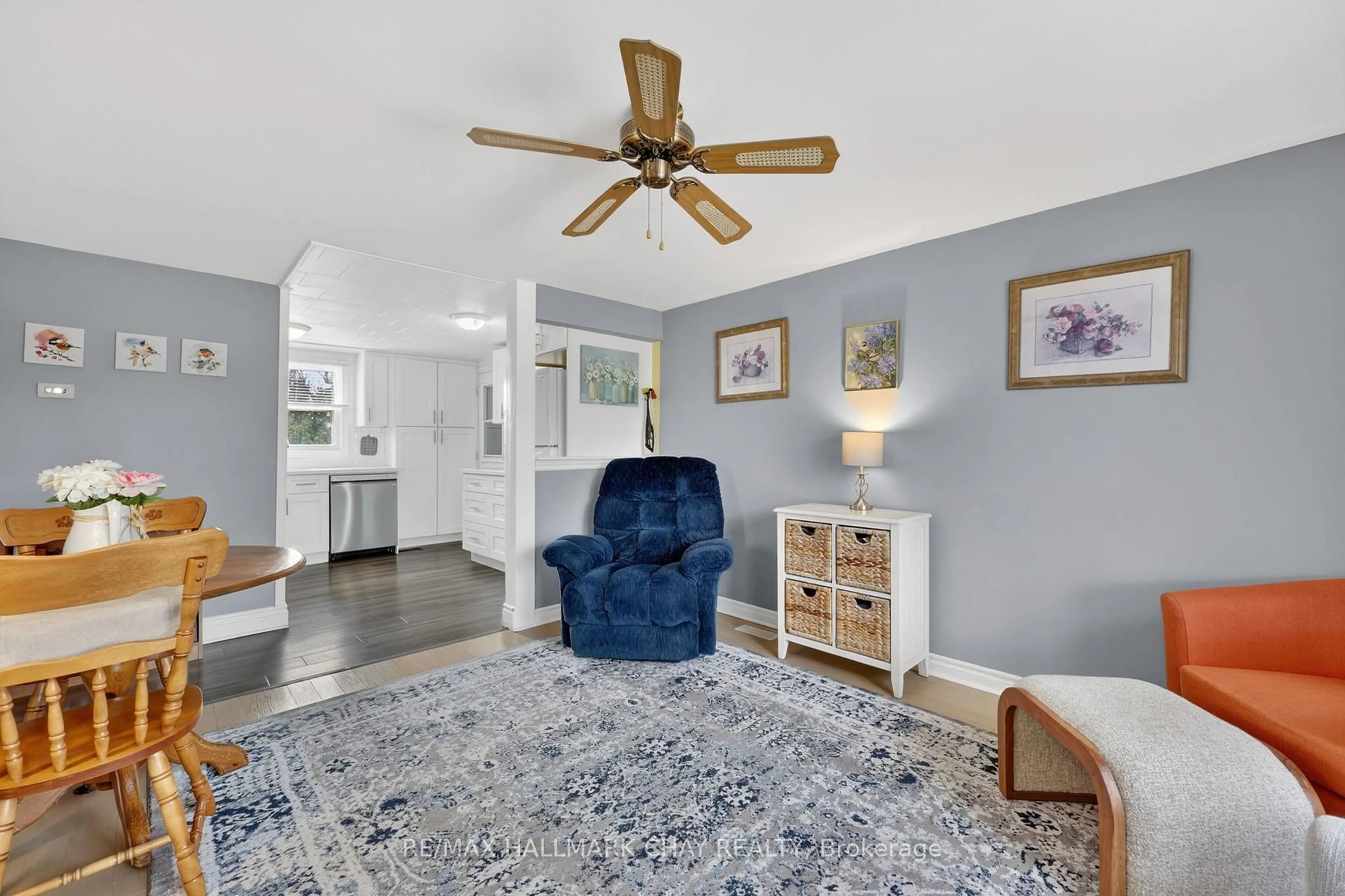 Living room with furniture, unknown for 27 Alexander Rd, Orillia Ontario L3V 5L9