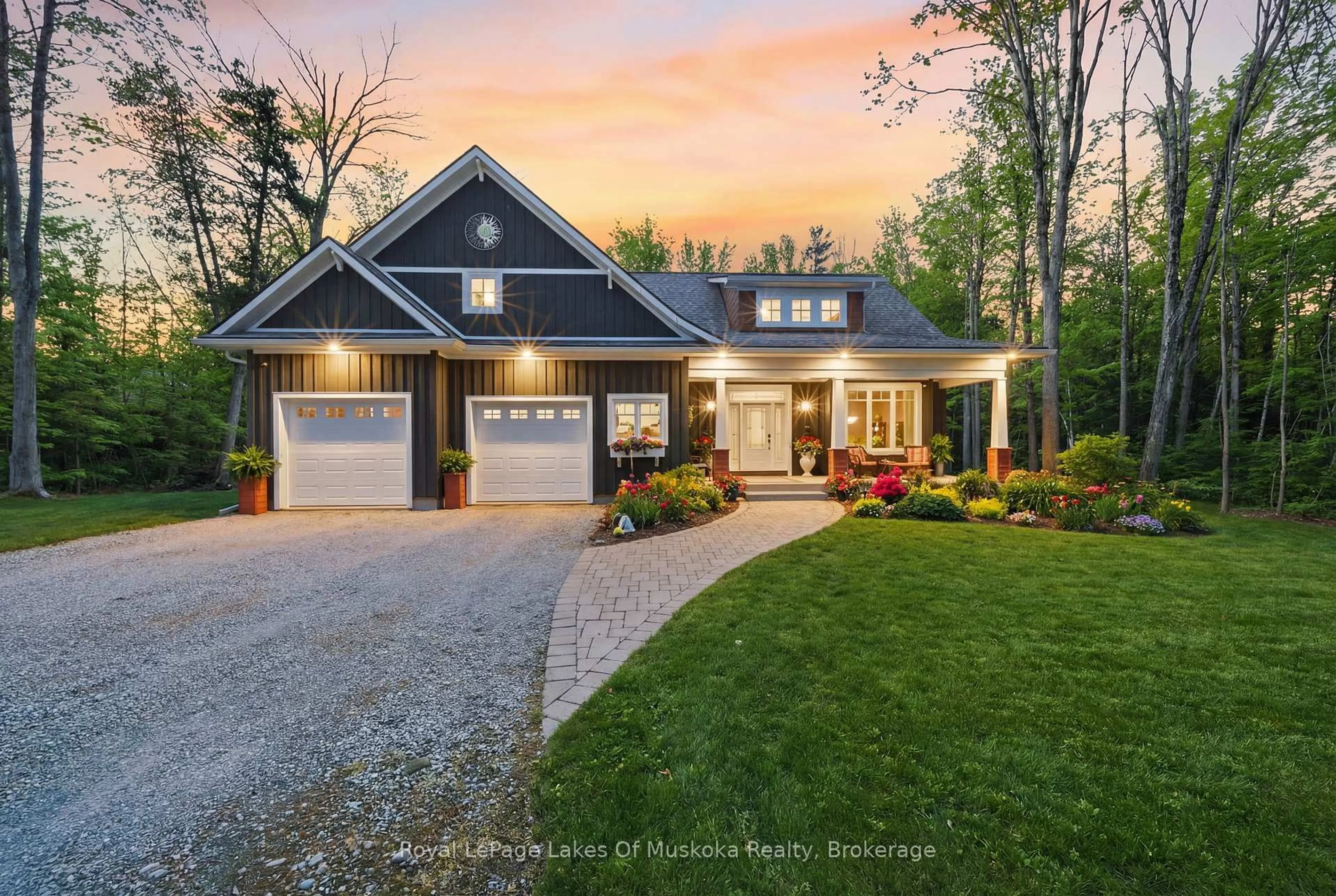 Home with brick exterior material, street for 1872 Marchmont Rd, Severn Ontario L3V 0V6