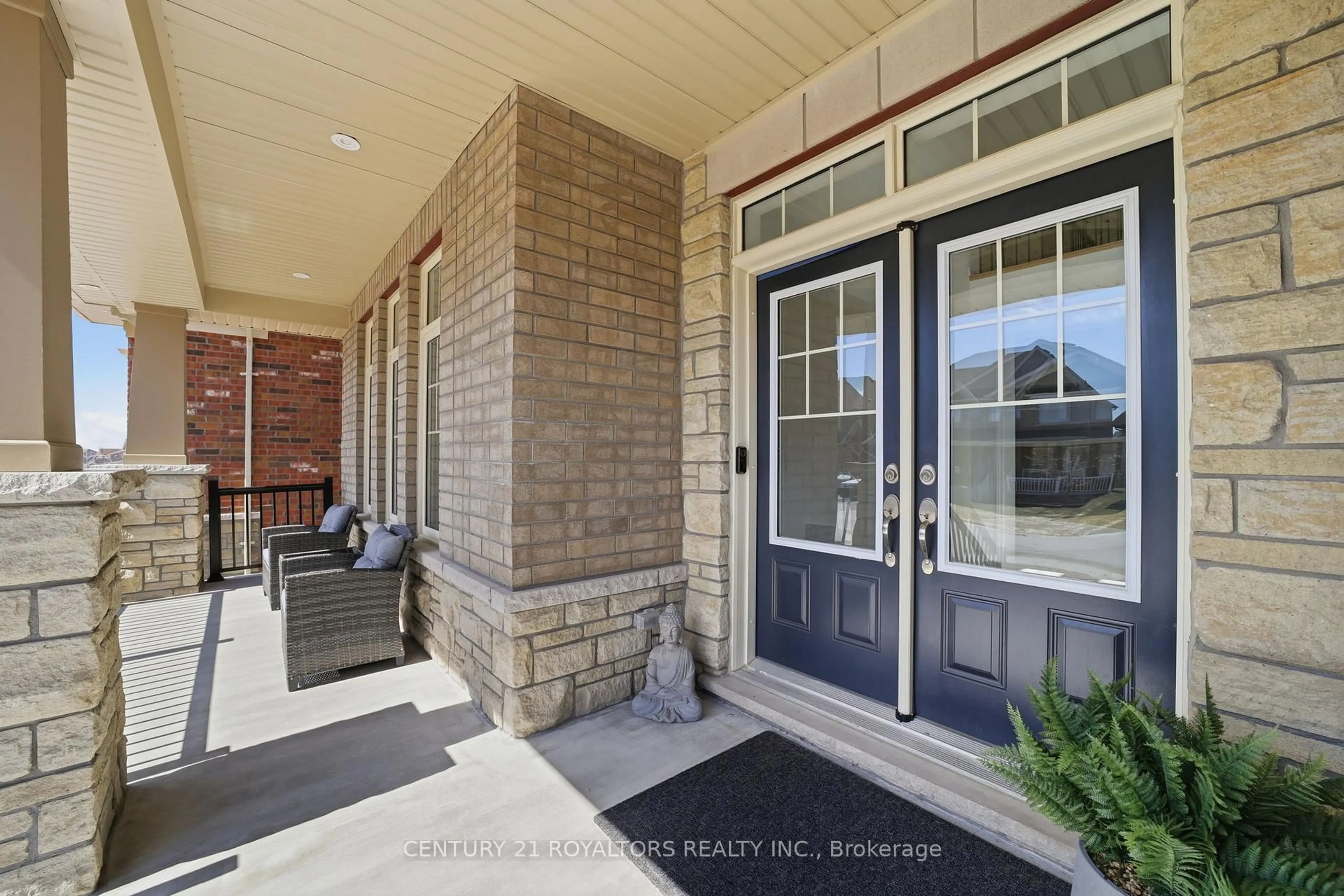 Indoor entryway for 107 Rugman Cres, Springwater Ontario L9X 2A5