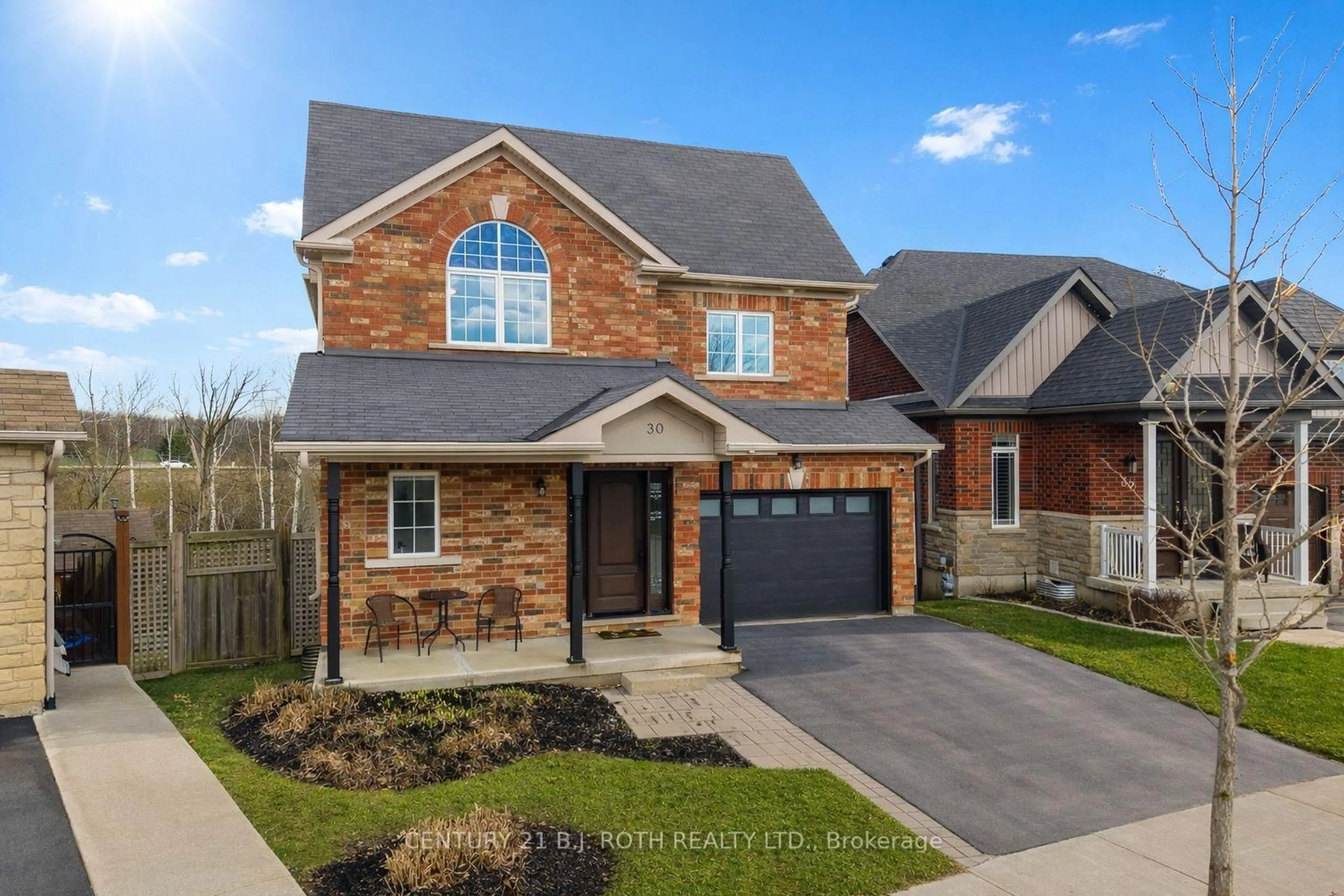 Home with brick exterior material, street for 30 Megan Cres, Barrie Ontario L4N 6E2