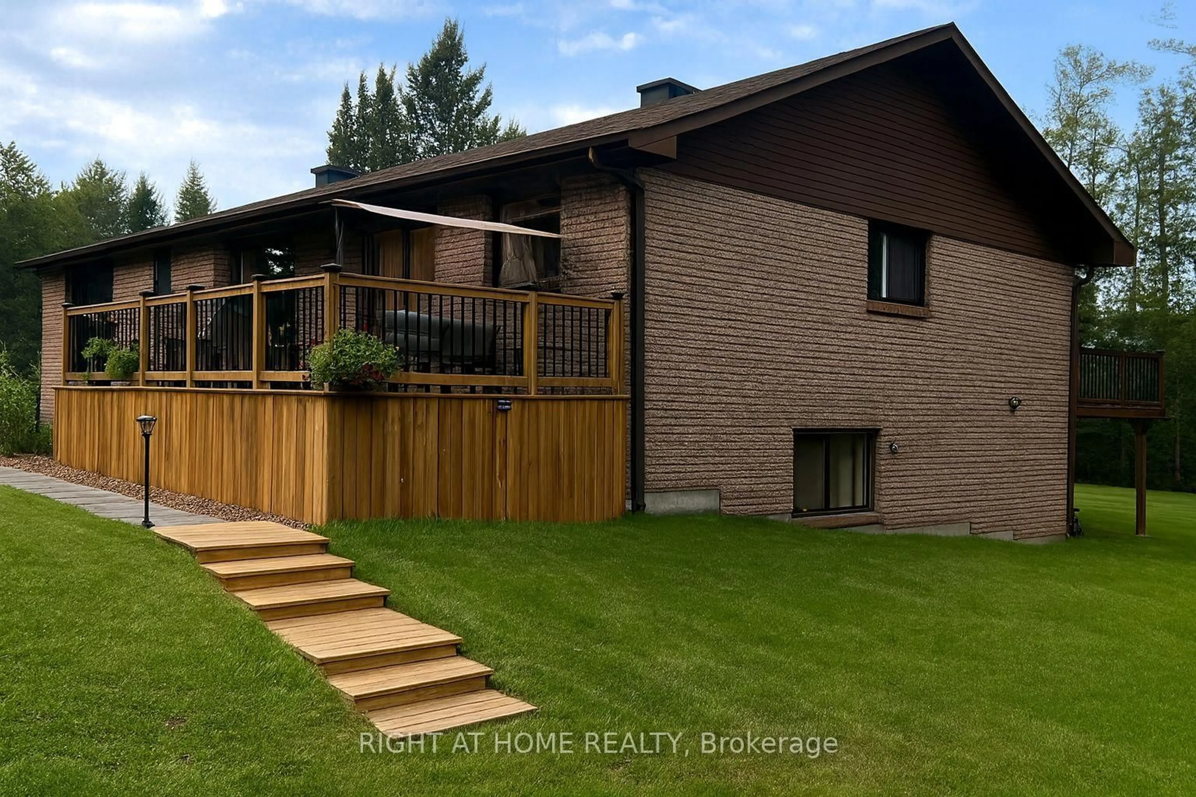 Unknown for 1628 Warminster Sdrd, Oro-Medonte Ontario L0K 1E0