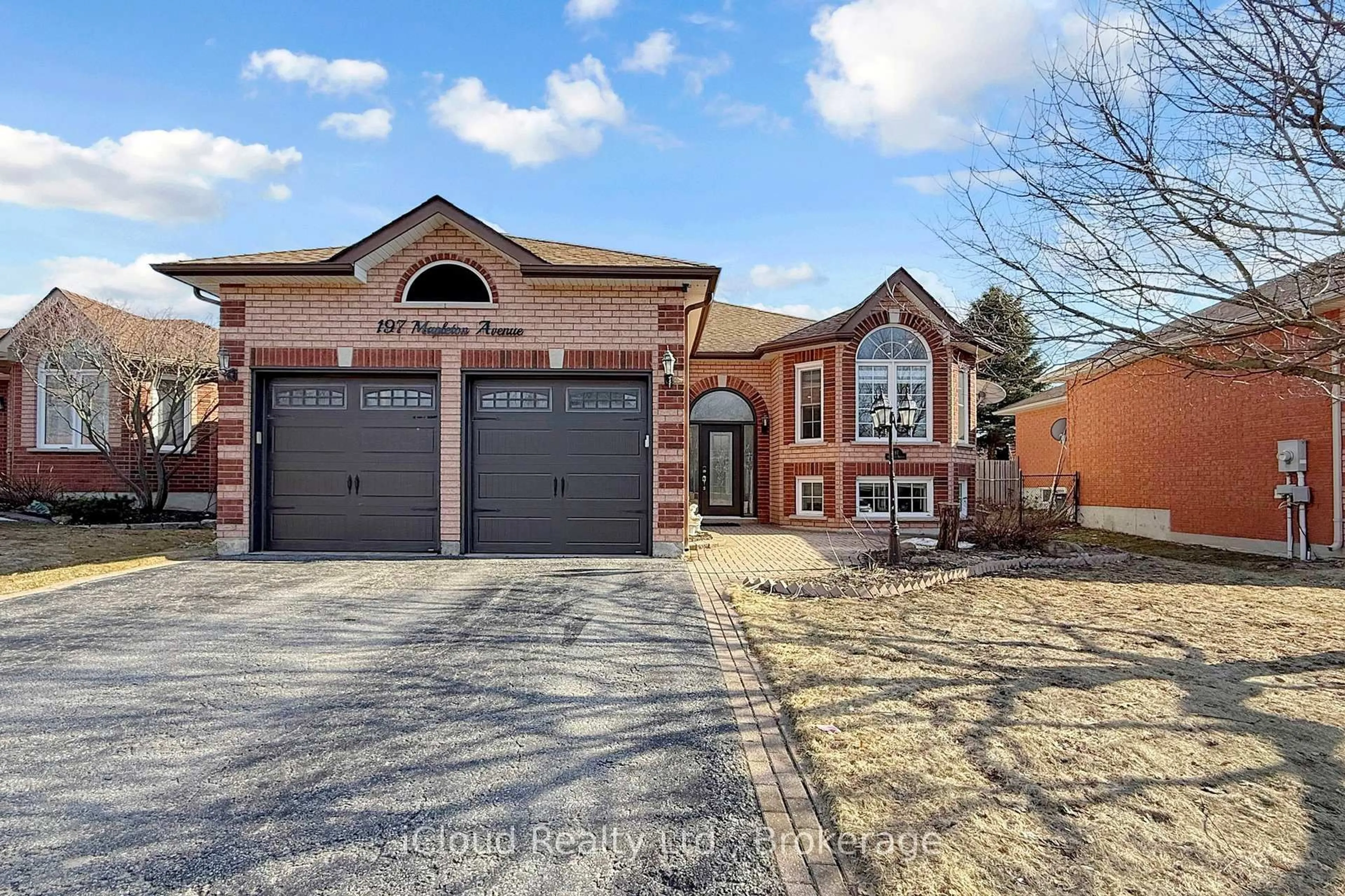 Home with brick exterior material, street for 197 Mapleton Ave, Barrie Ontario L4N 8T5